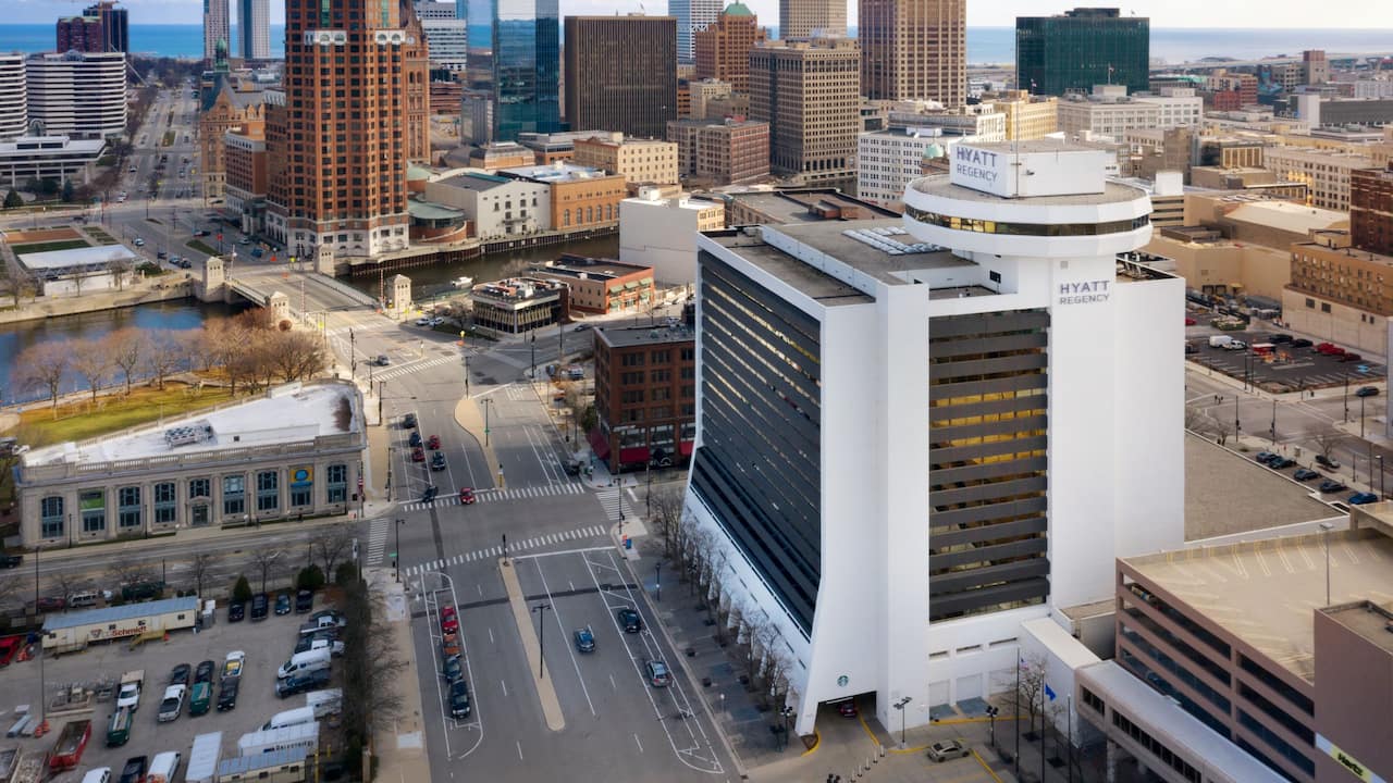 Wisconsin Center Skywalk at Hyatt Regency Milwaukee