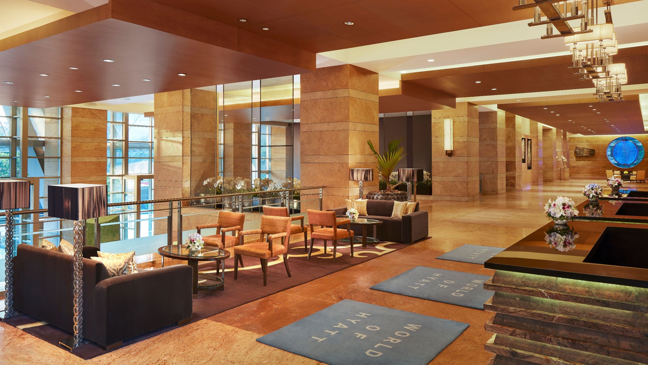 Grand Hyatt Mumbai Hotel & Residences Upper Lobby