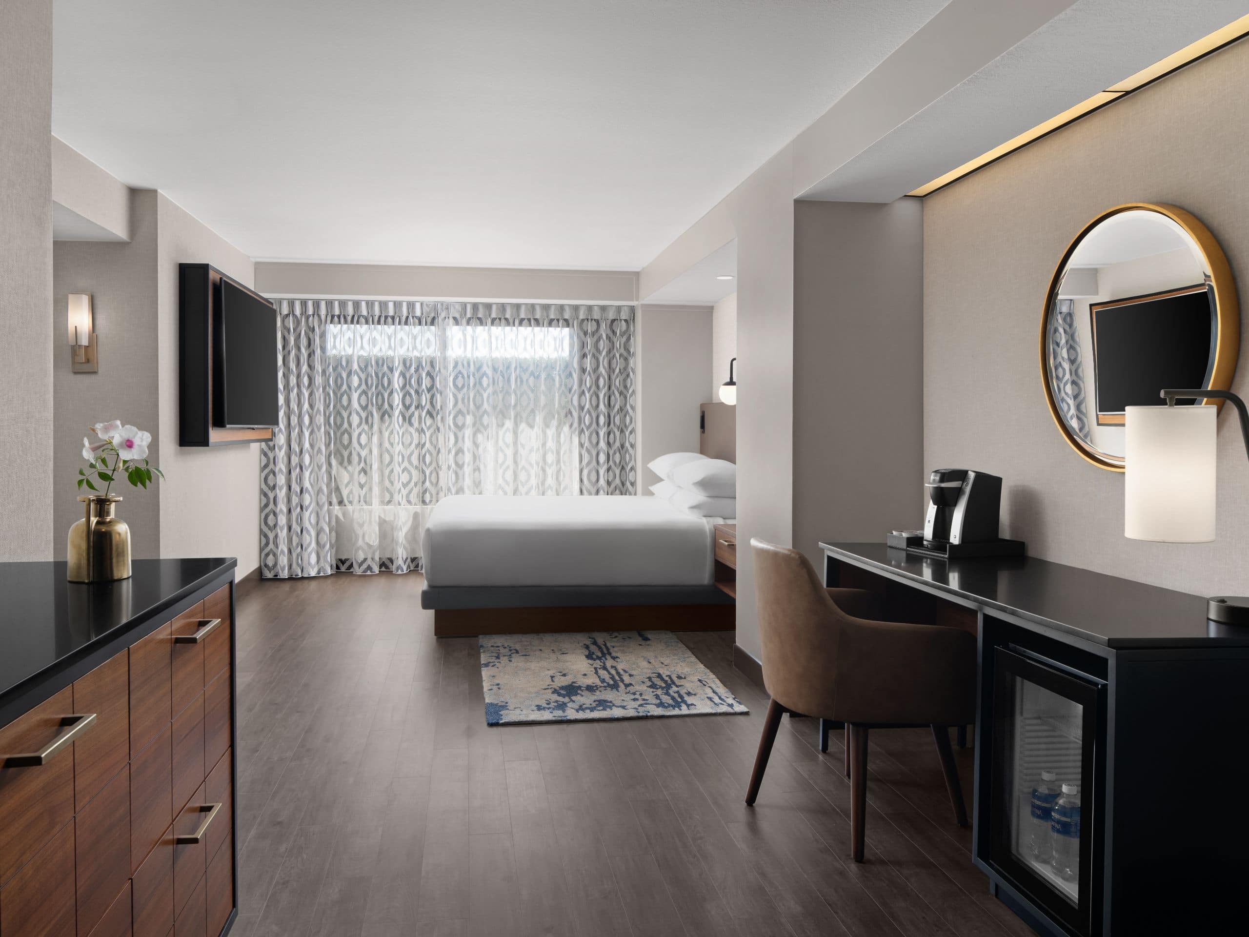 Plaza Suite