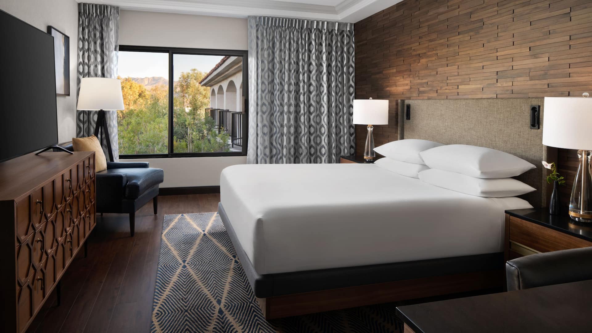 Hyatt Regency Westlake Promenade Suite Bedroom