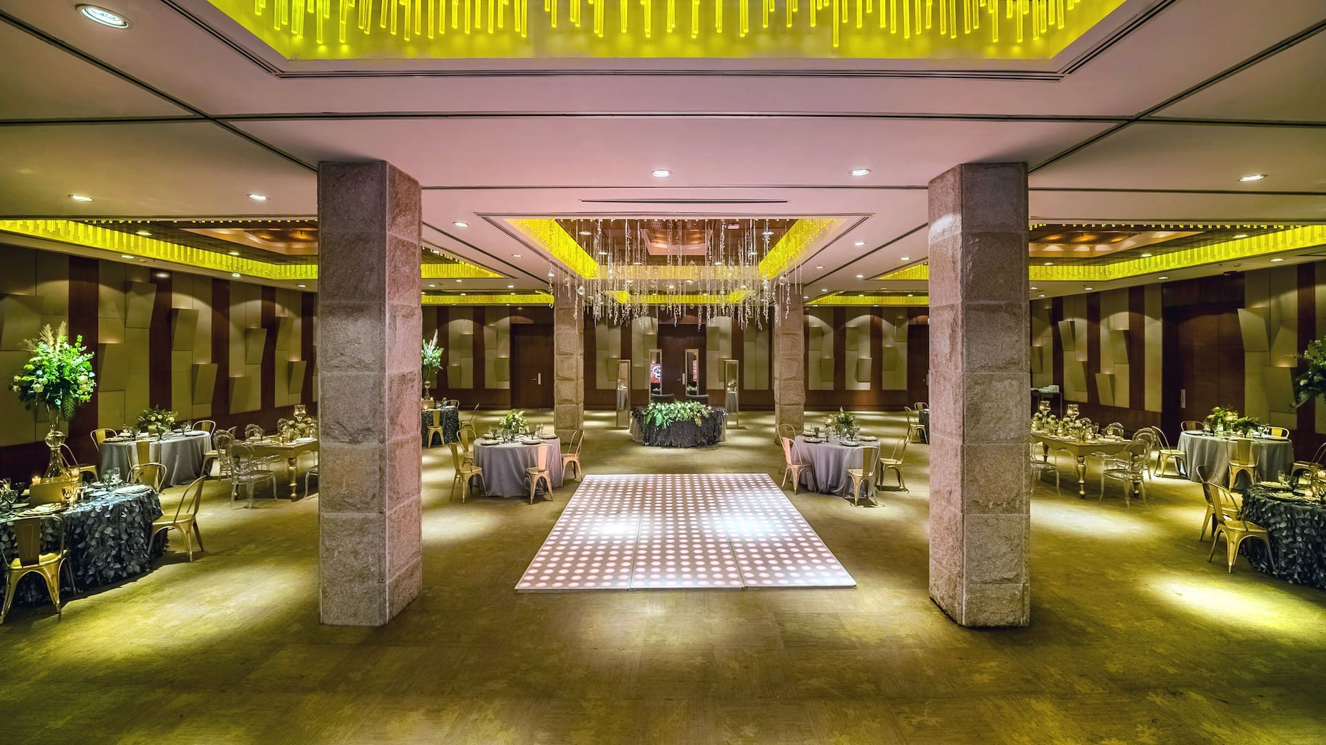 Hyatt Regency Villahermosa Gran Salon Weddings Setup