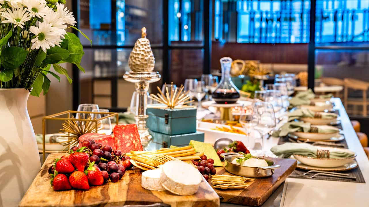 Private Dining Tablescape
