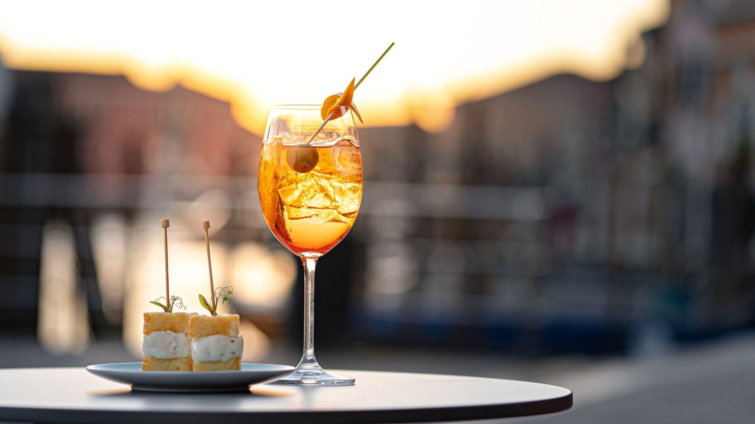 Hyatt Centric Murano Venice Rivalonga Bar Lounge Spritz