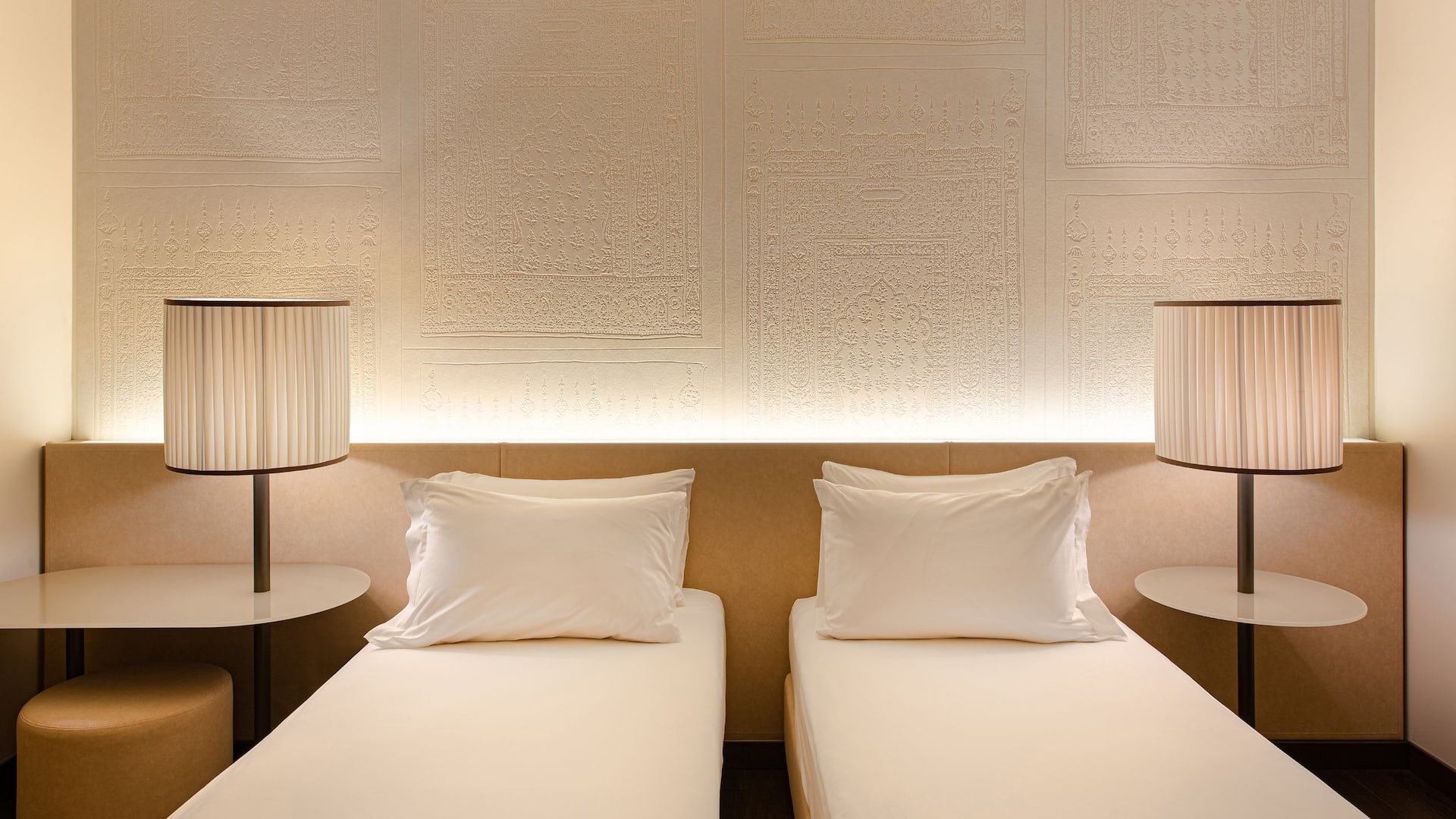 1 de 5 the Twin Beds room of boutique hotel Hyatt Centric Murano Venice is the perfect choice for you.
