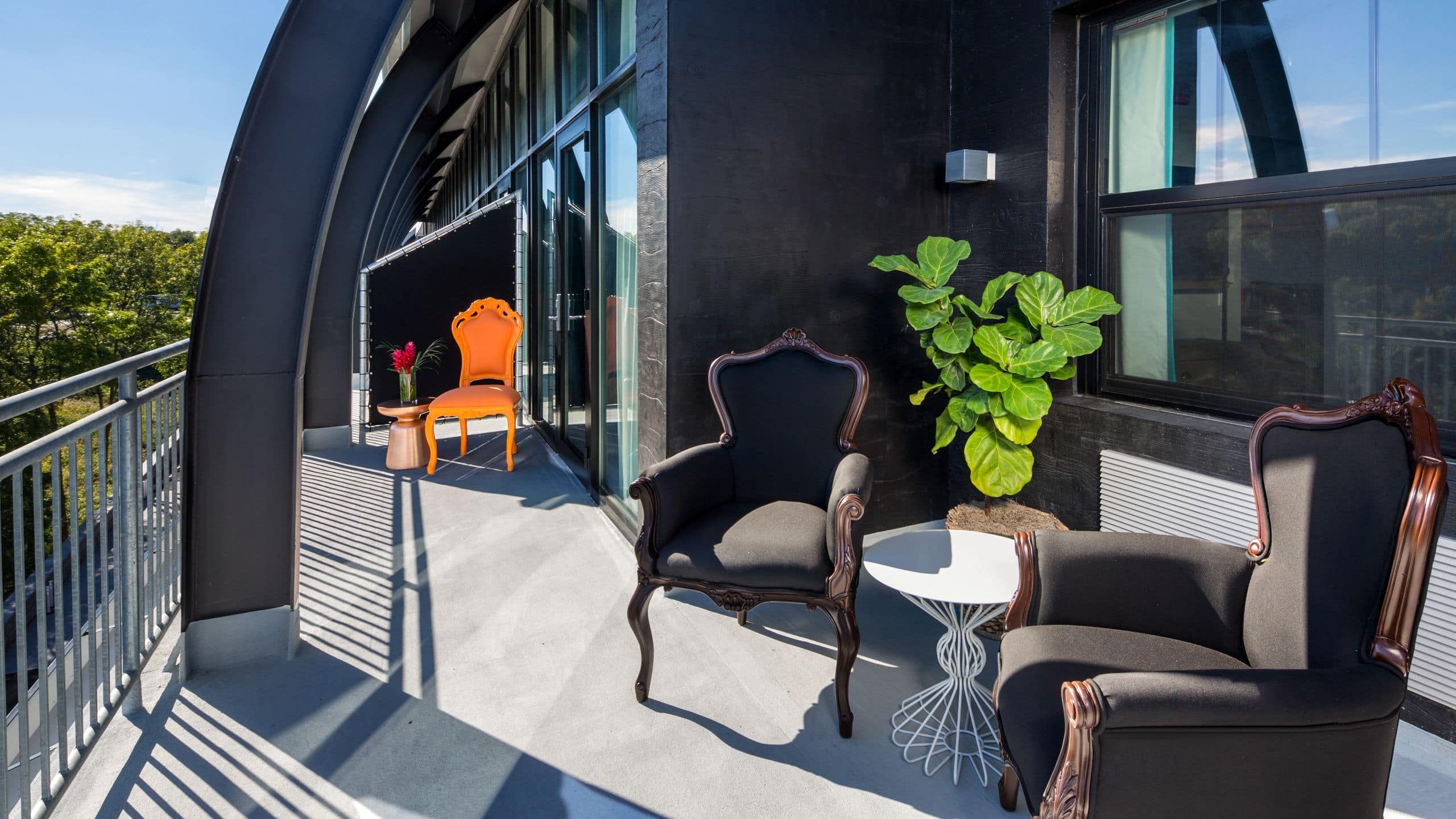 Hotel Nyack One King Bed Balcony Balcony