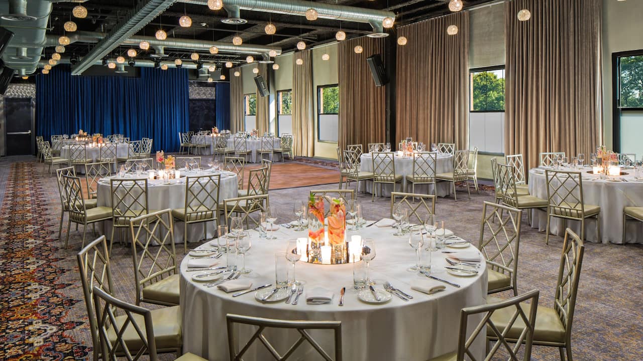 Wedding banquet table setup at Hotel Nyack near New Jersey