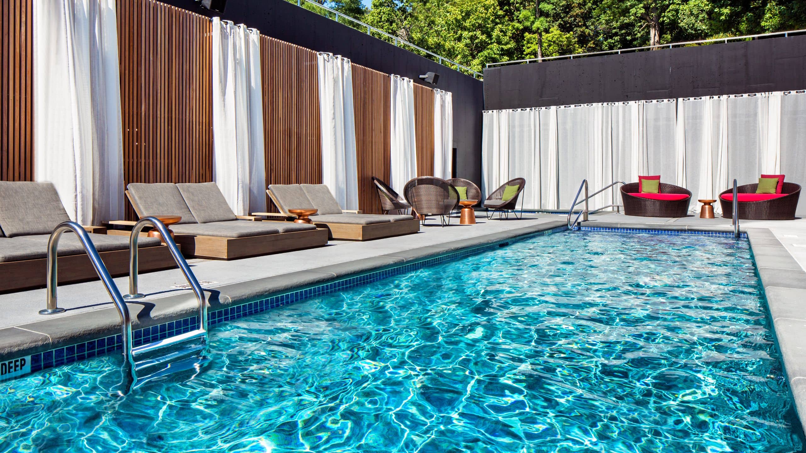 Hotel Nyack Swimming Pool