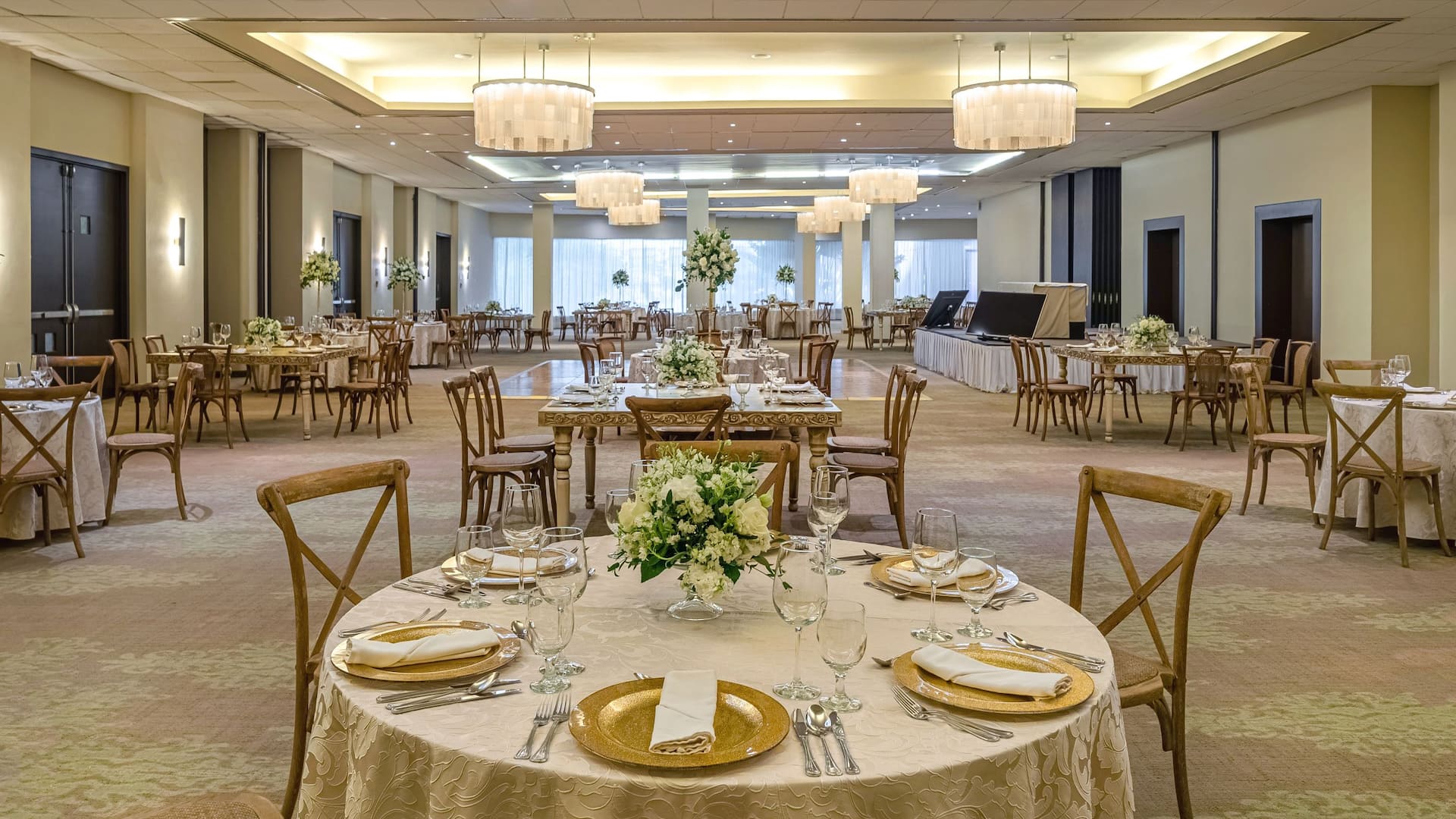 Hyatt Regency Merida Round Table Setup Regency