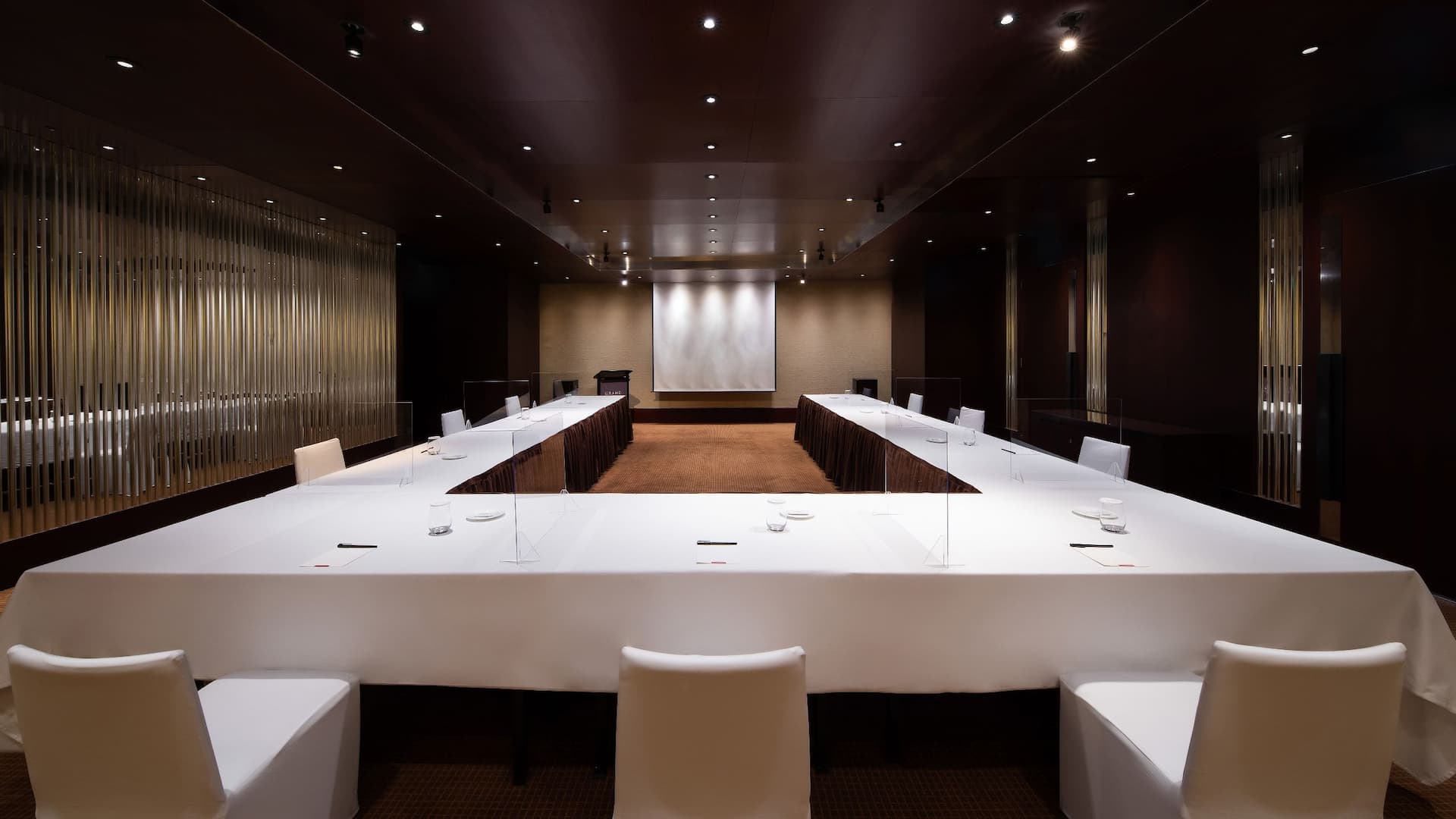 Grand Hyatt Seoul Hybrid Meeting Classroom Setup