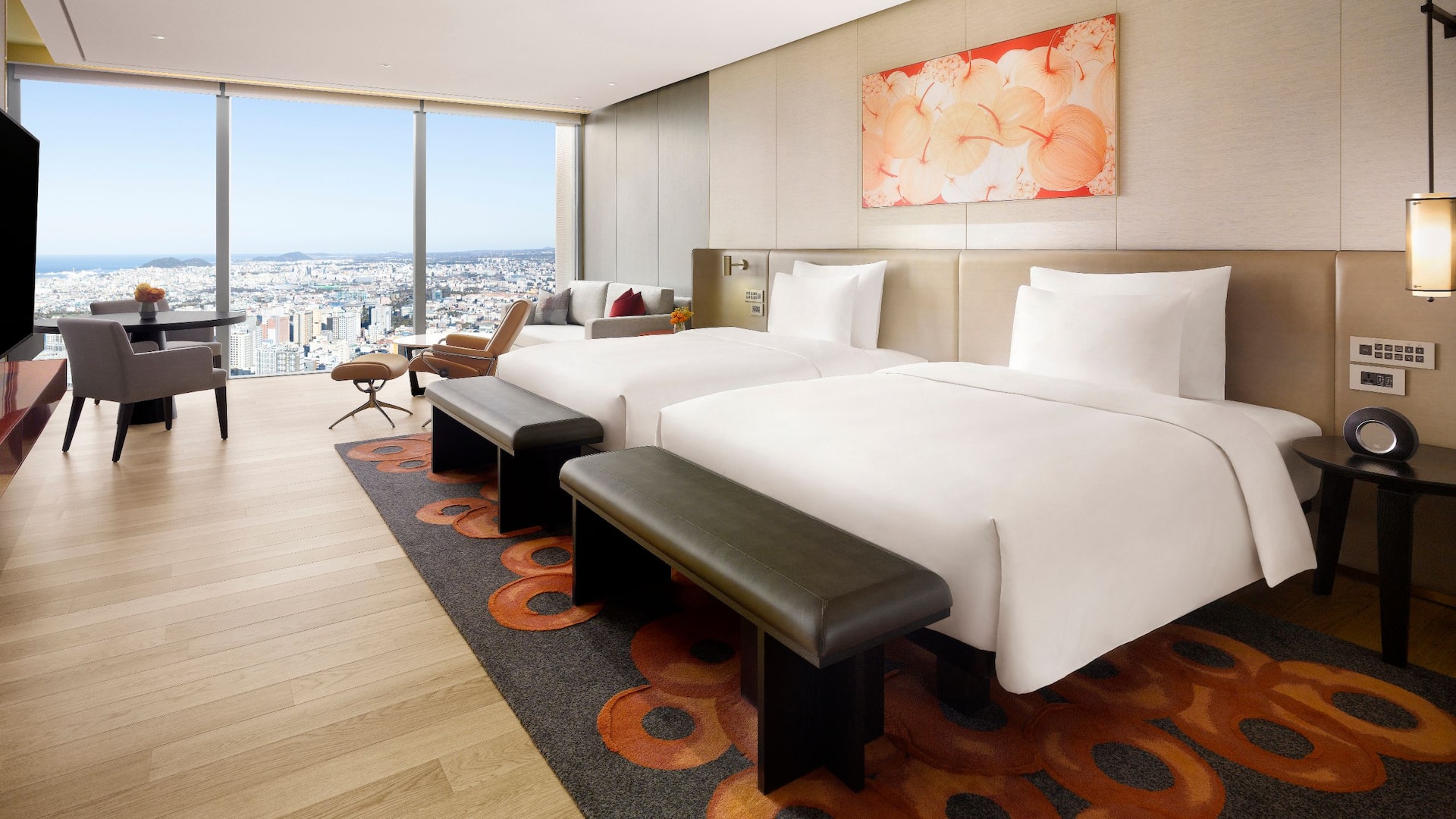 1 de 6 Grand Hyatt Jeju Twin Guestroom City View