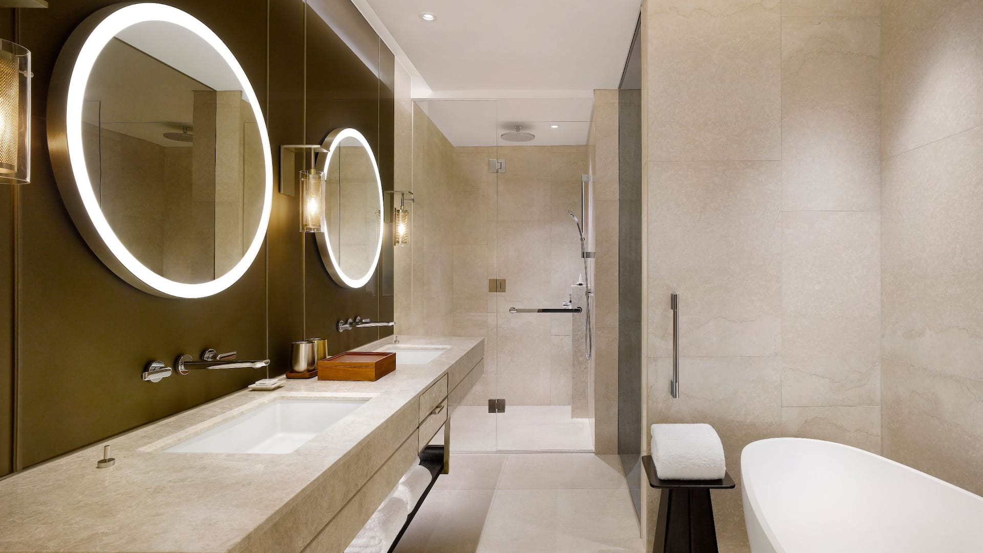 2 de 2 Grand Hyatt Jeju Guest Bathroom