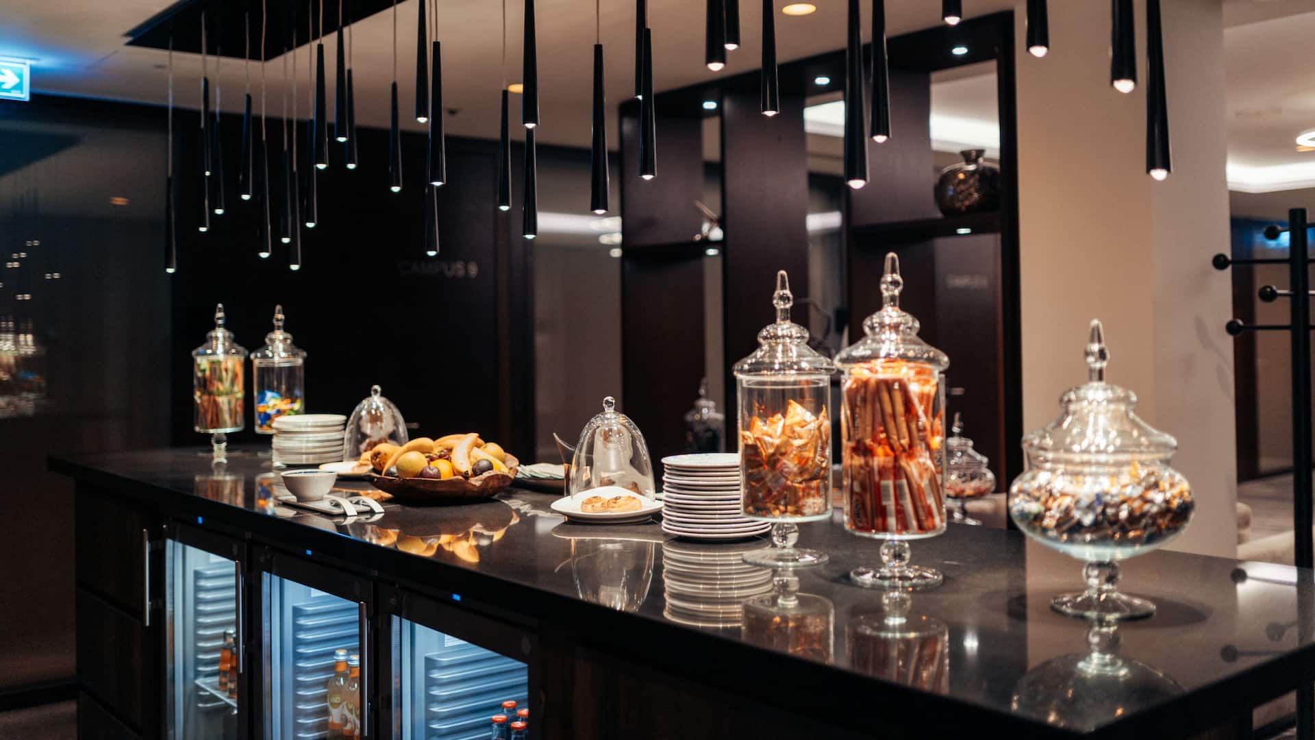 Snacks and petit fours at Meeting Campus of Hyatt Regency Cologne