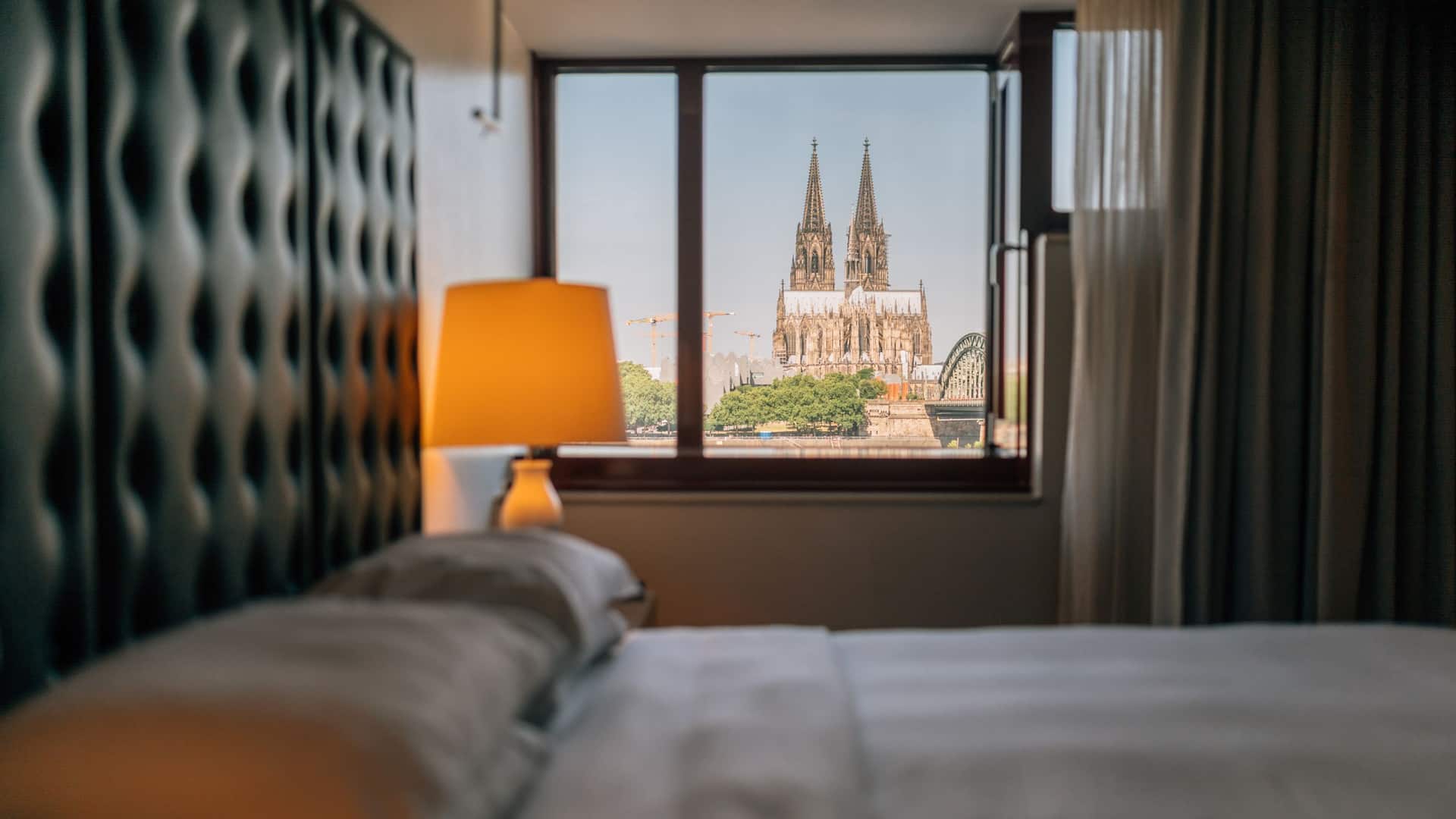 View from King Bed Room at Hyatt Regency Cologne on Cologne Cathedral in sunshine