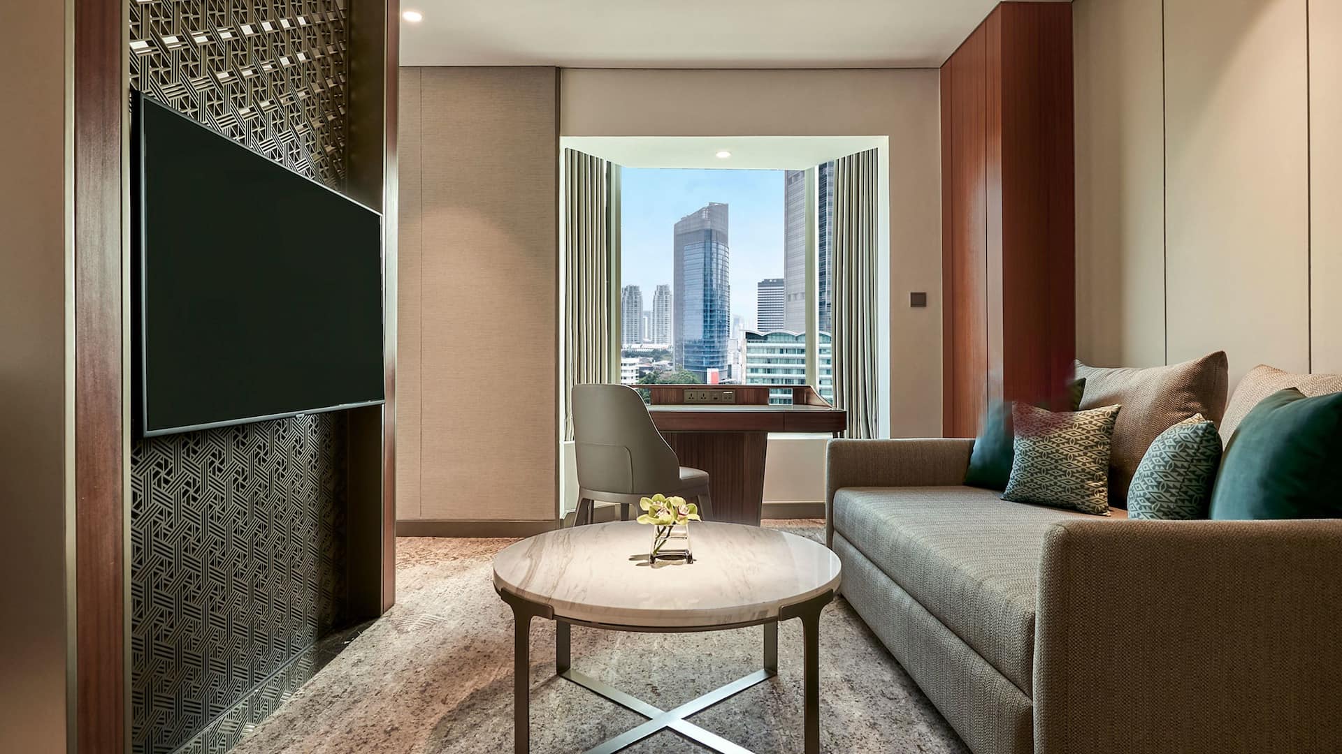Grand Hyatt Jakarta King Family Deluxe Sofabed
