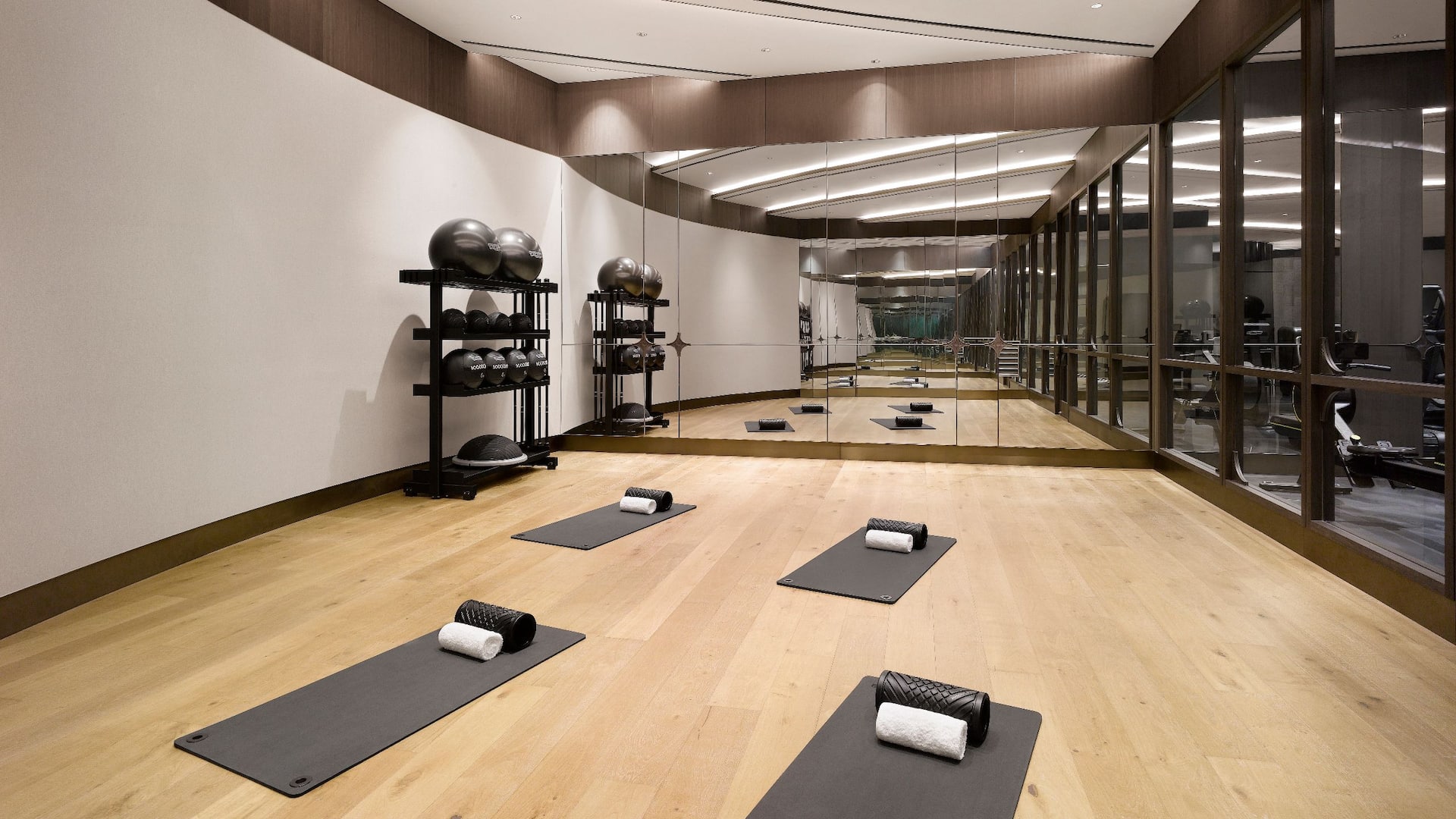 Grand Hyatt Jeju Fitness Centre Yoga