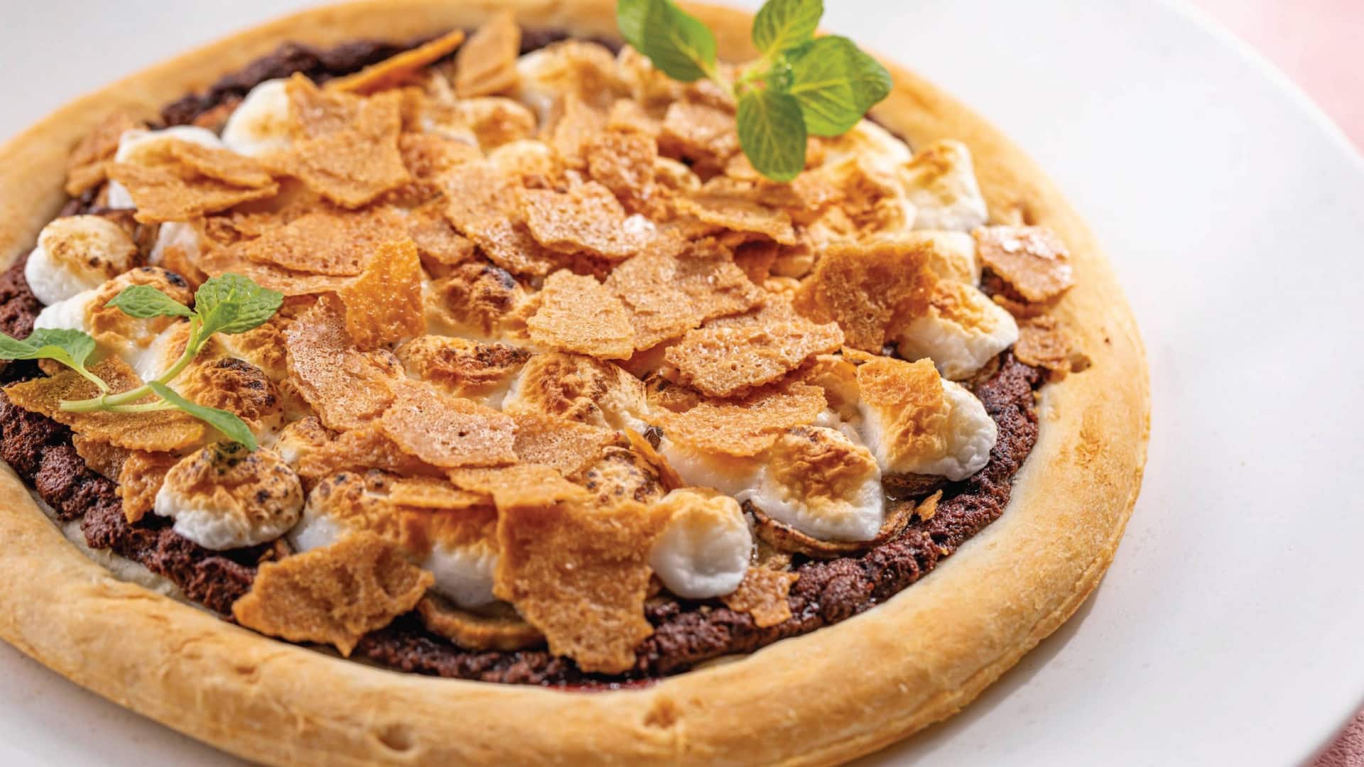 Hyatt Regency Tokyo Bay Garden Teatime Chocolate and Marshmallow Pizza