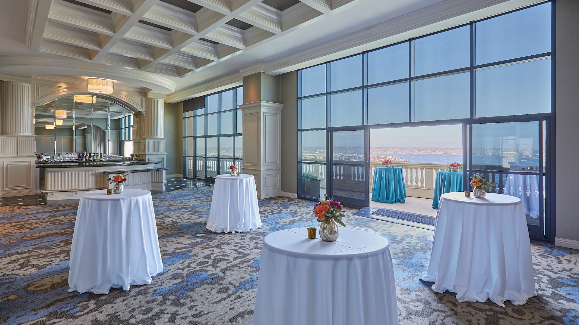 Manchester Grand Hyatt San Diego Bayview Wedding Cocktail