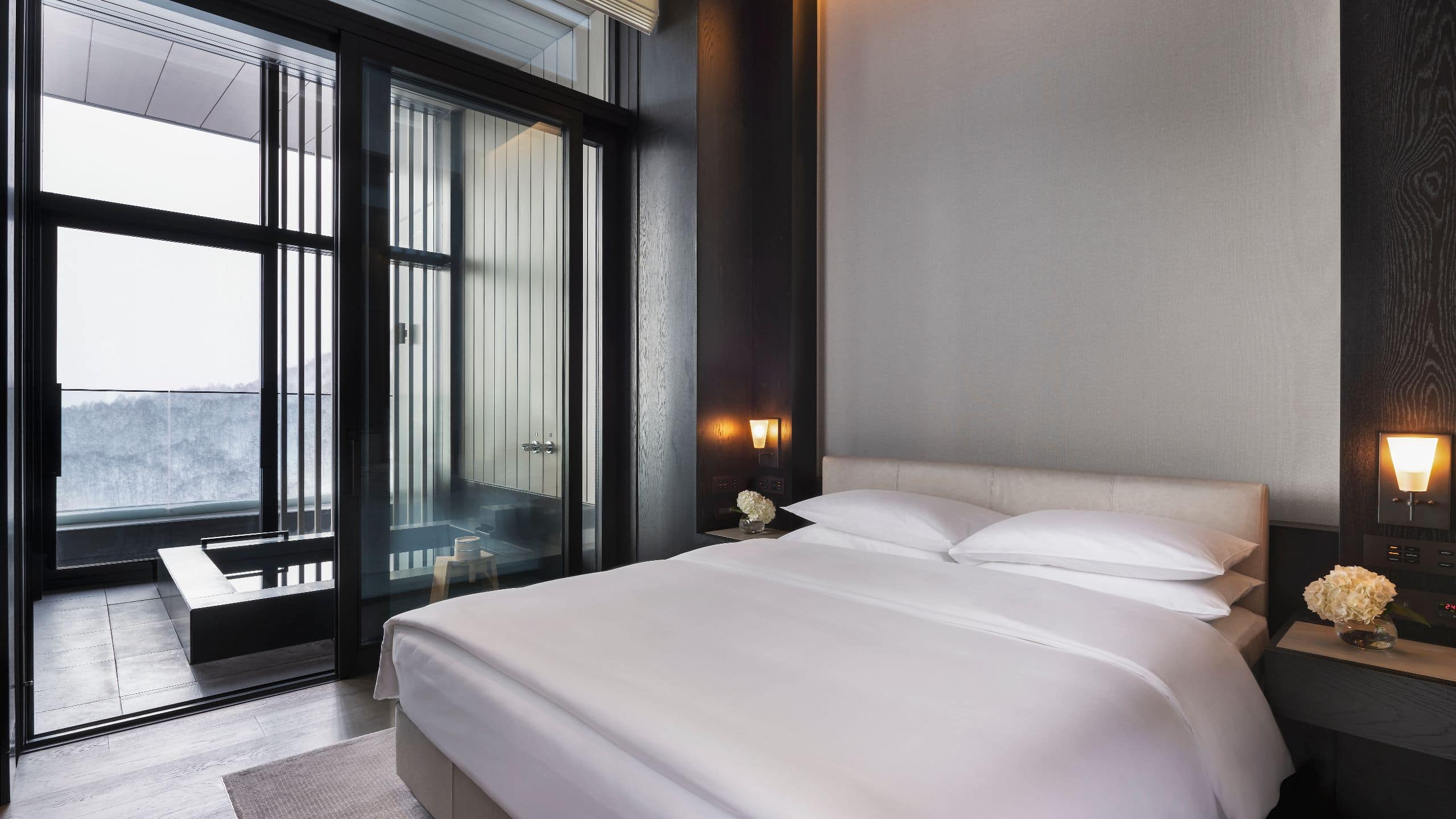 Park Hyatt Niseko Hanazono Three Bedroom Penthouse Bedroom