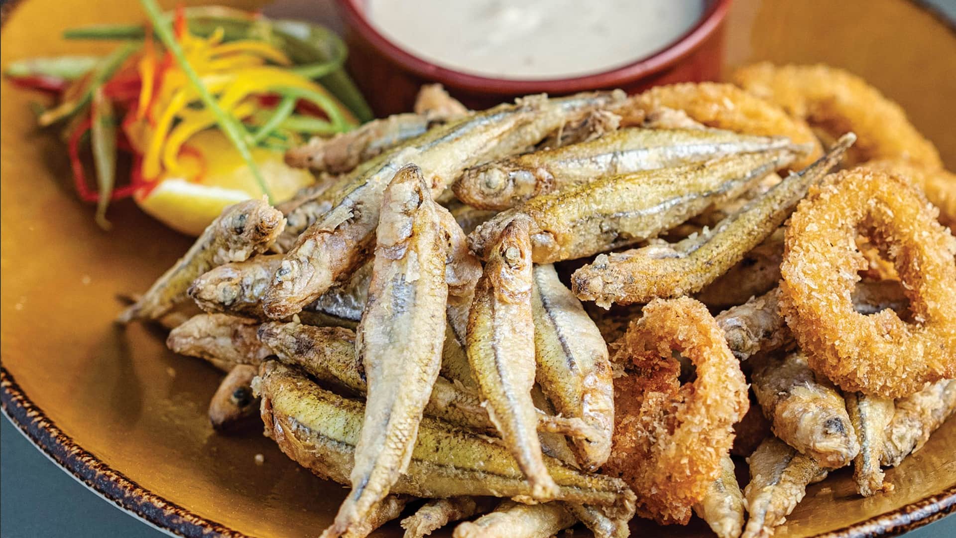 Hyatt Regency Oryx Doha Al Nafourah Garden Fish Bizri