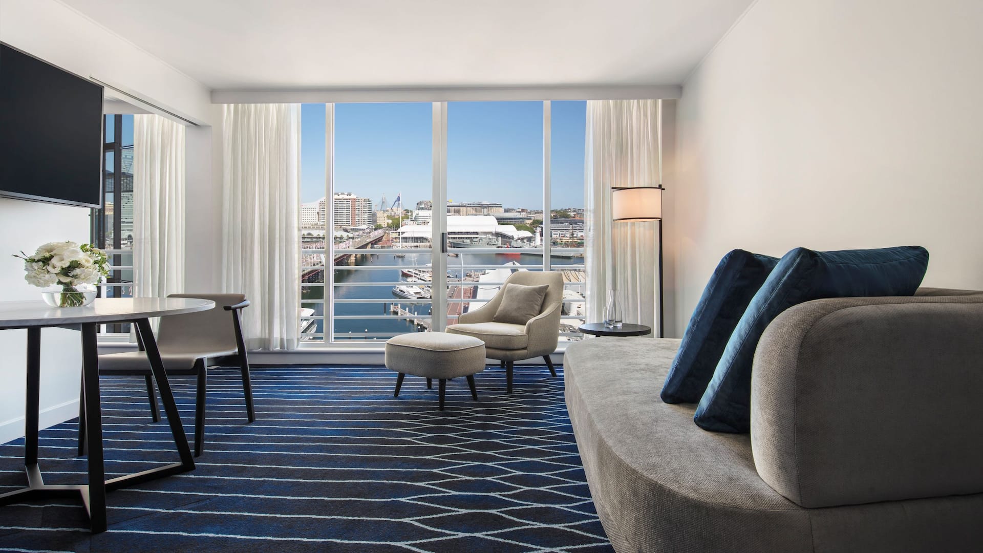 Hyatt Regency Sydney Regency Executive Suite Living Room