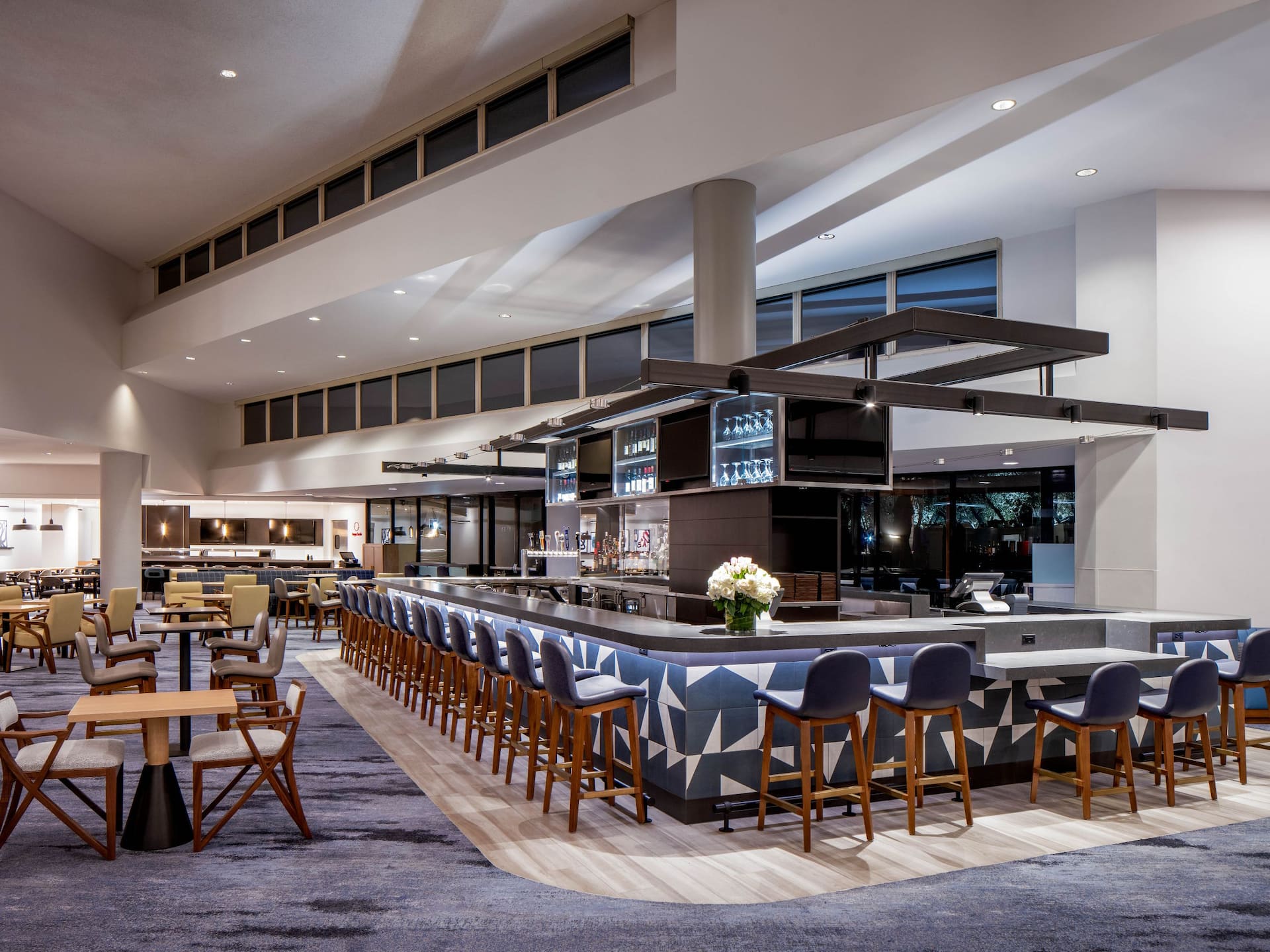 Hyatt Regency Santa Clara Lobby Bar