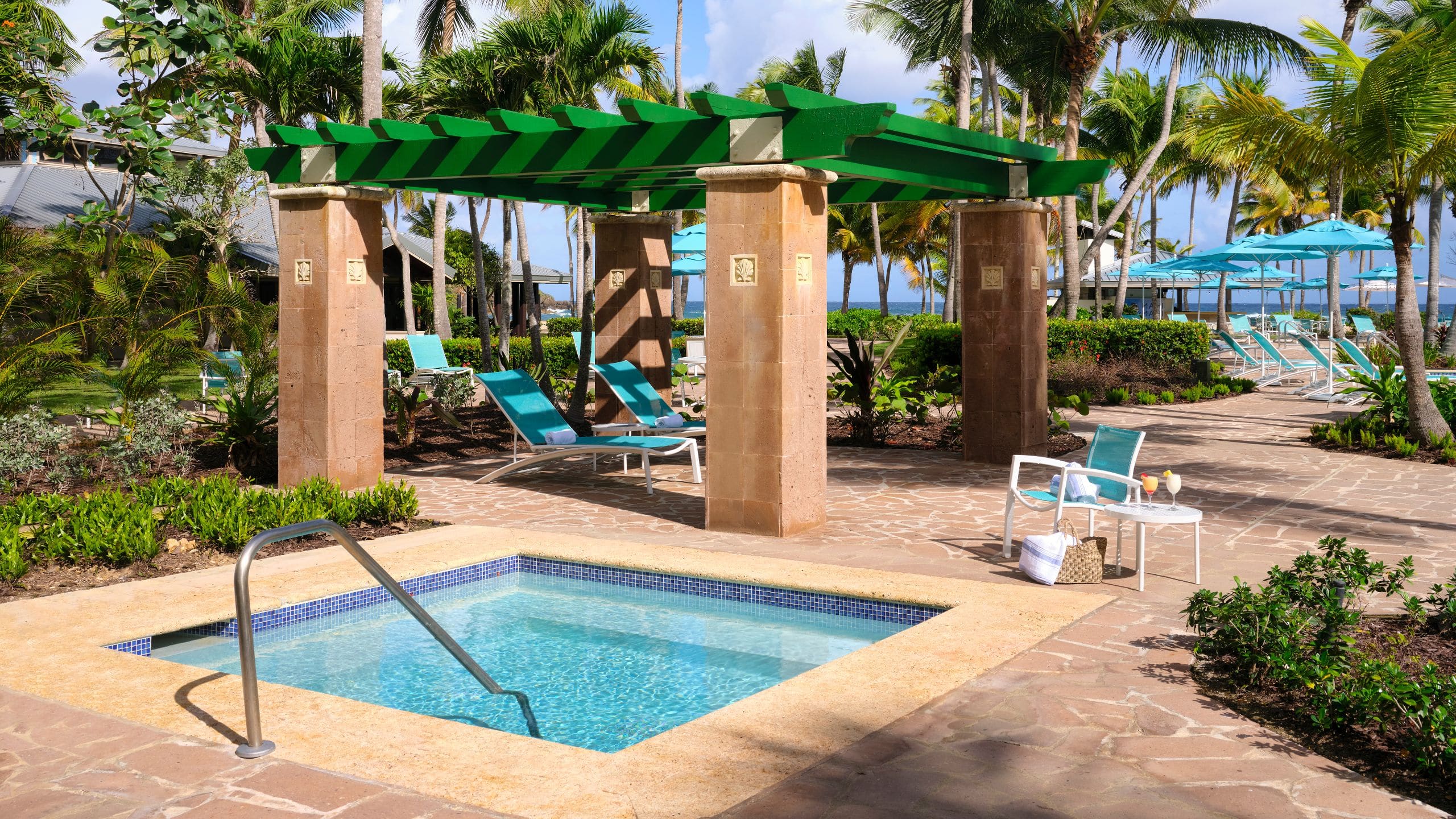 Hyatt Residence Club Dorado, Hacienda del Mar Whirlpool