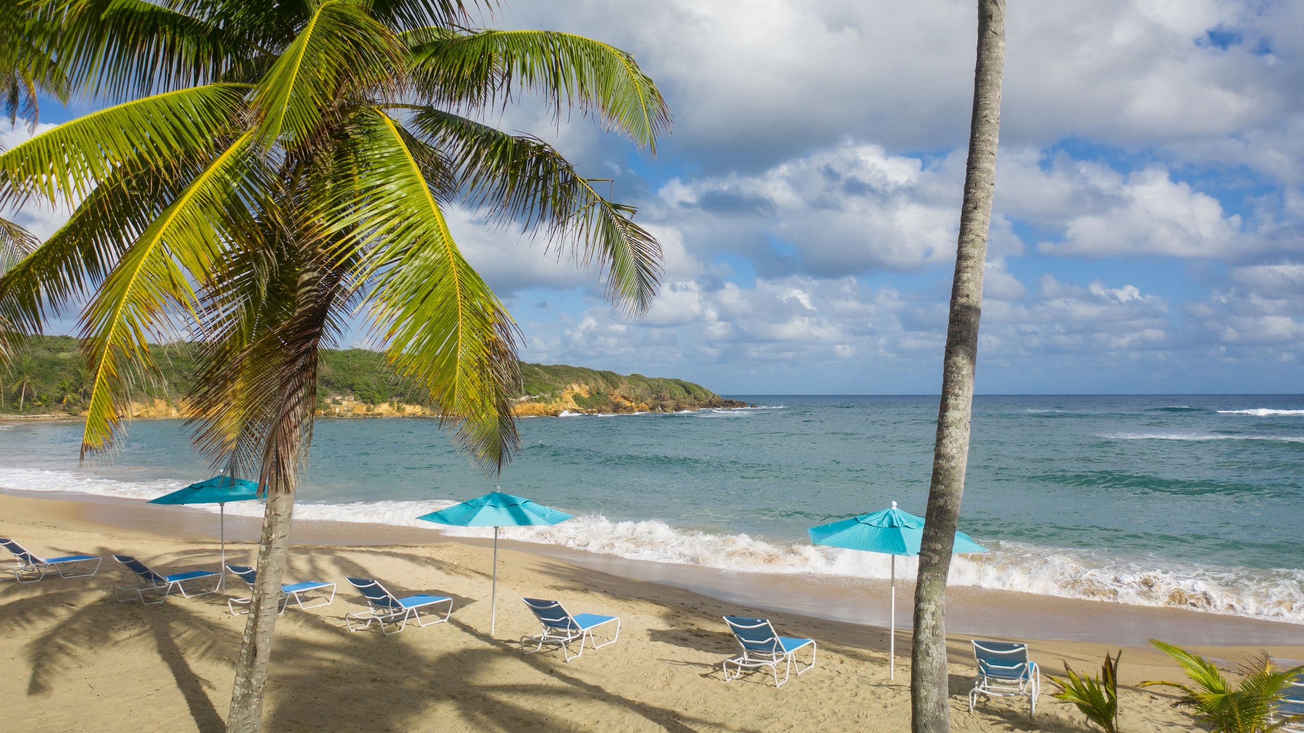 Hyatt Residence Club Dorado, Hacienda del Mar Beach Seating