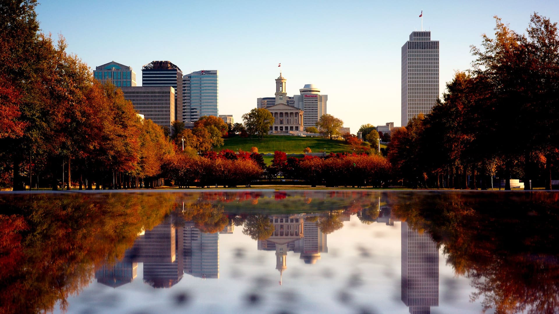 Grand Hyatt Nashville Destination Bicentennial Park