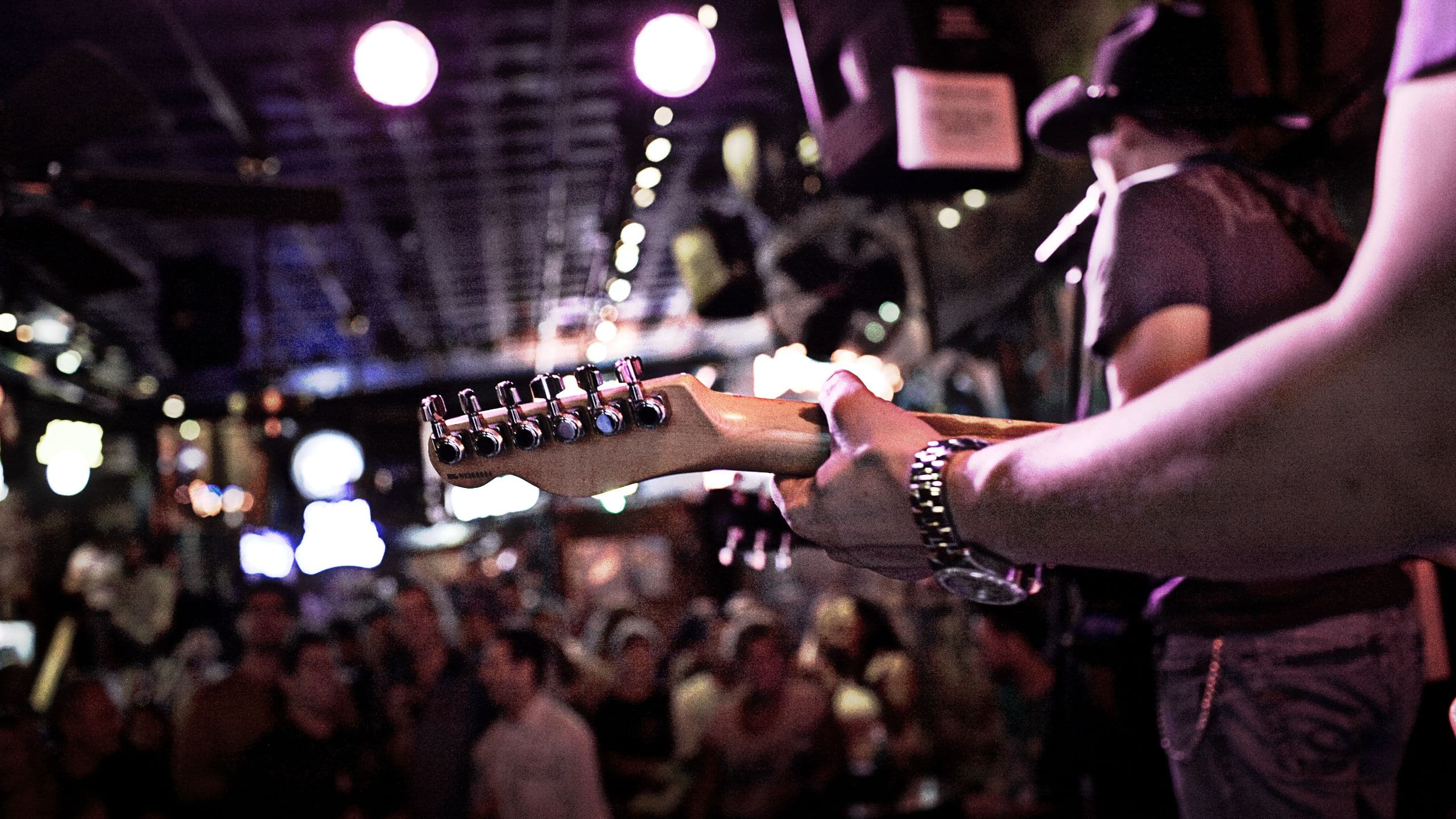 Grand Hyatt Nashville Destination Honky Tonk Guitar