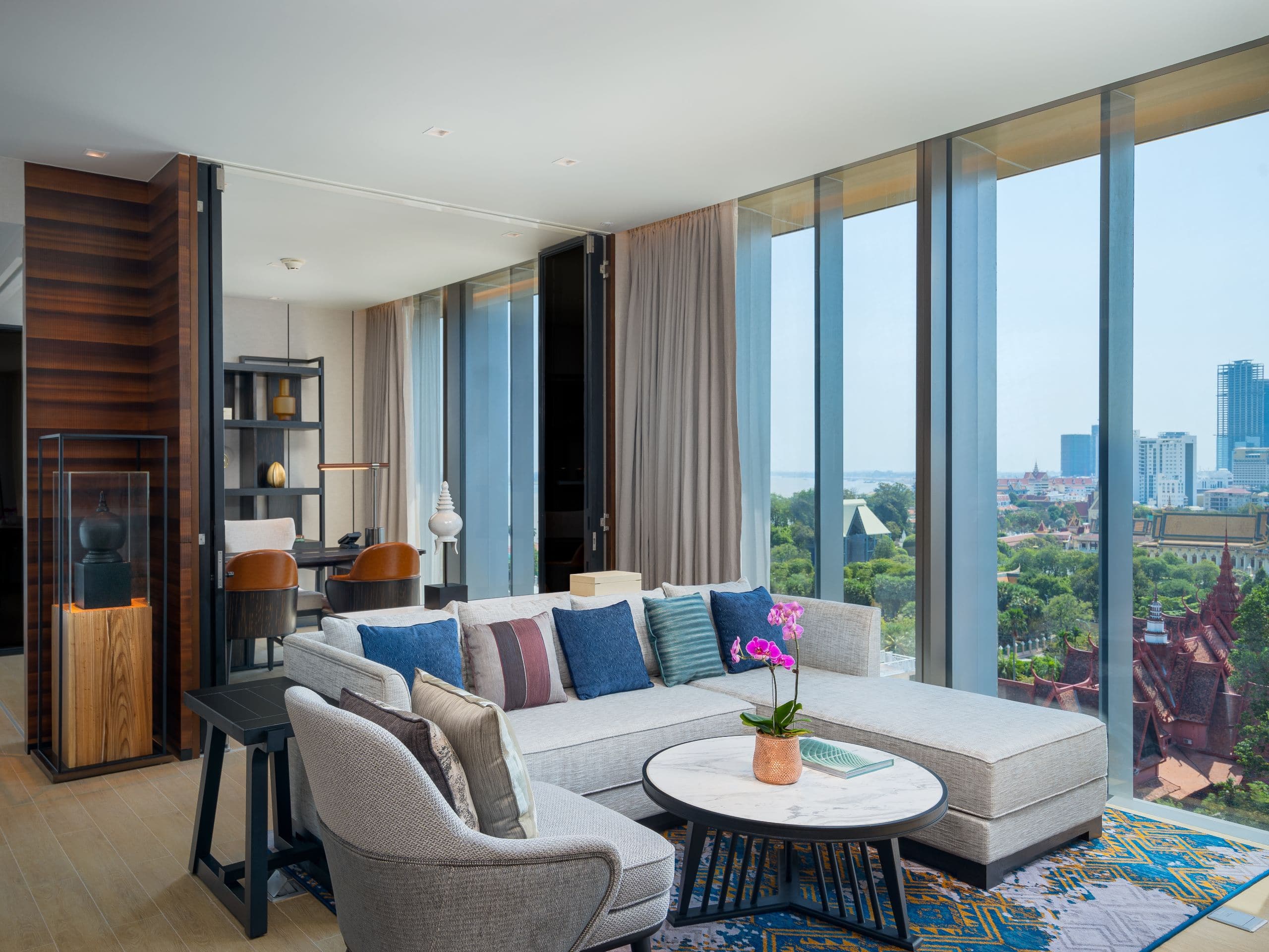 Luxury Hotel in the Heart of the City | Hyatt Regency Phnom Penh