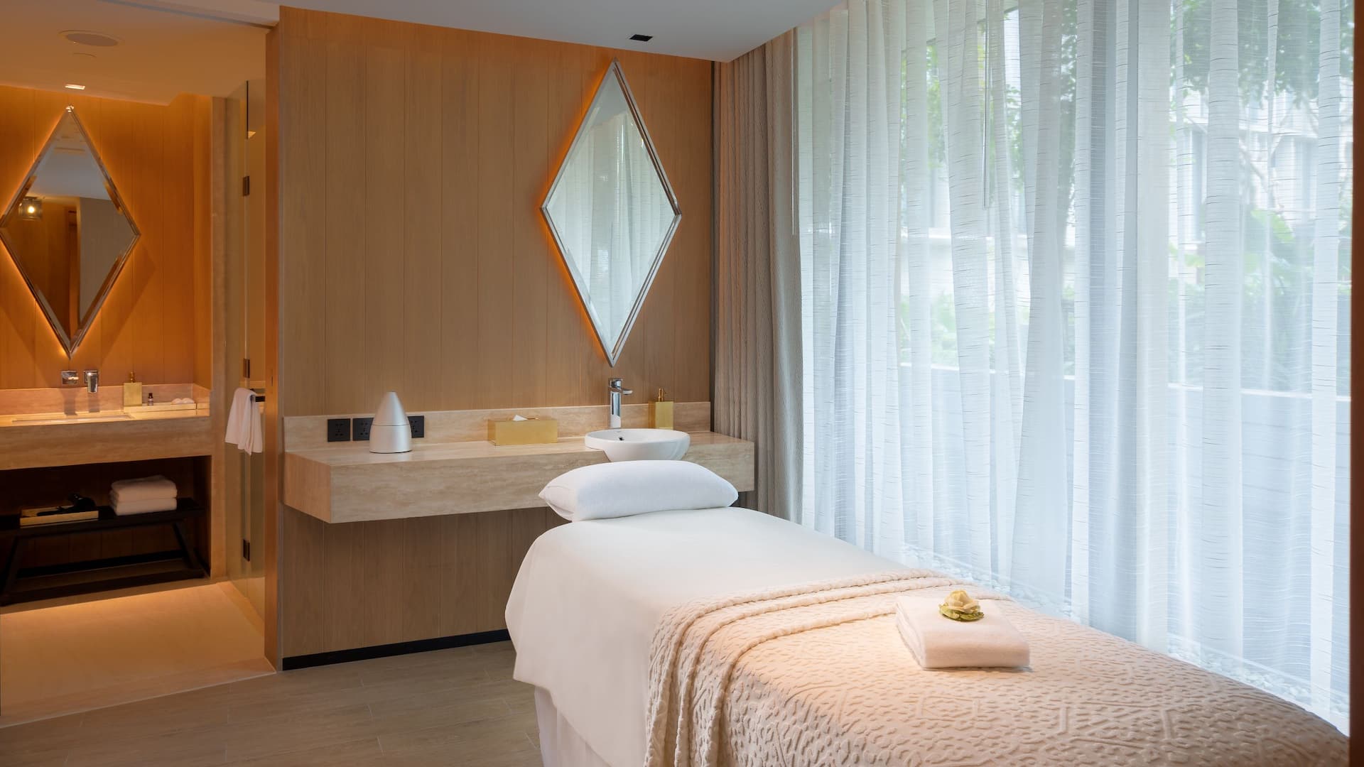 Hyatt Regency Phnom Penh Jivapita Spa Treatment Room Single