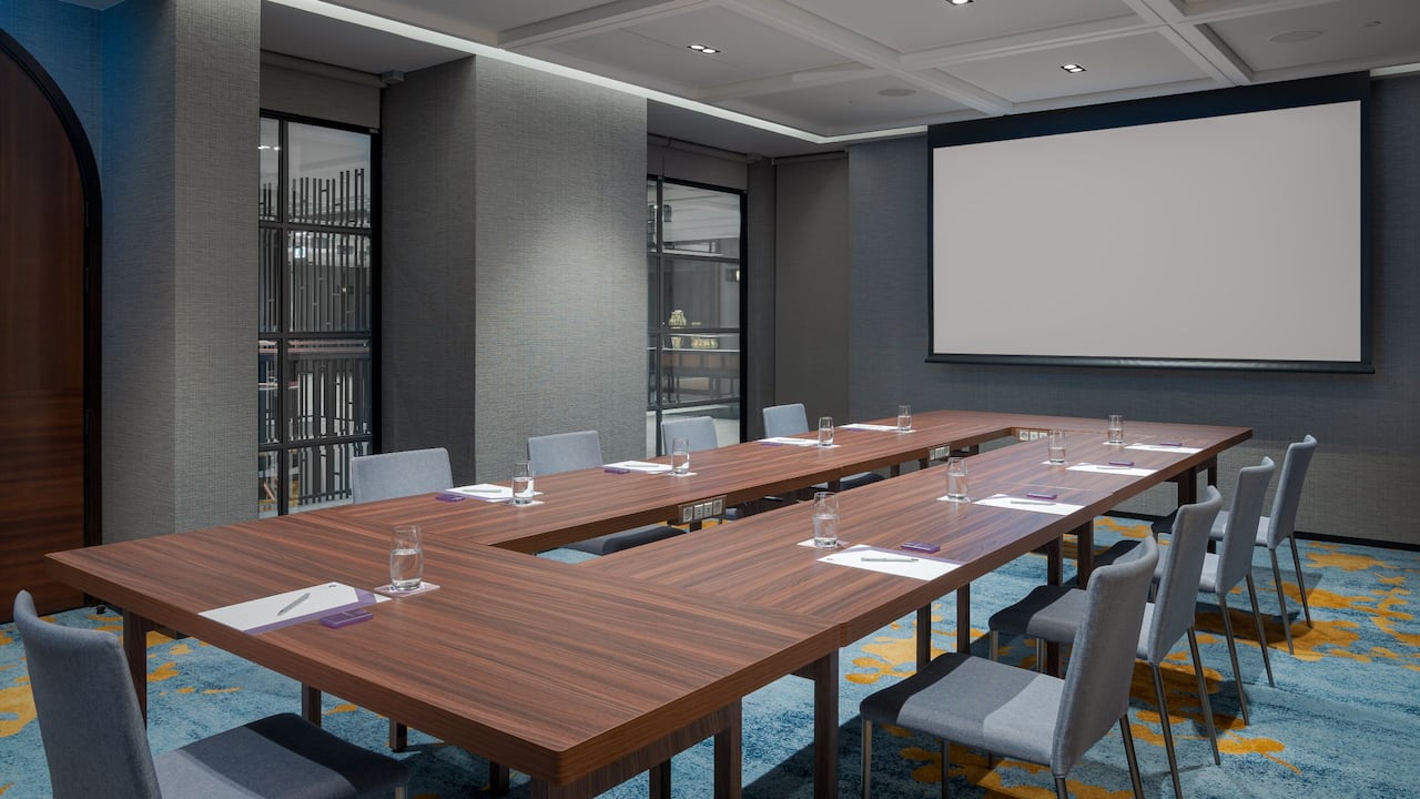 Meeting Suite 