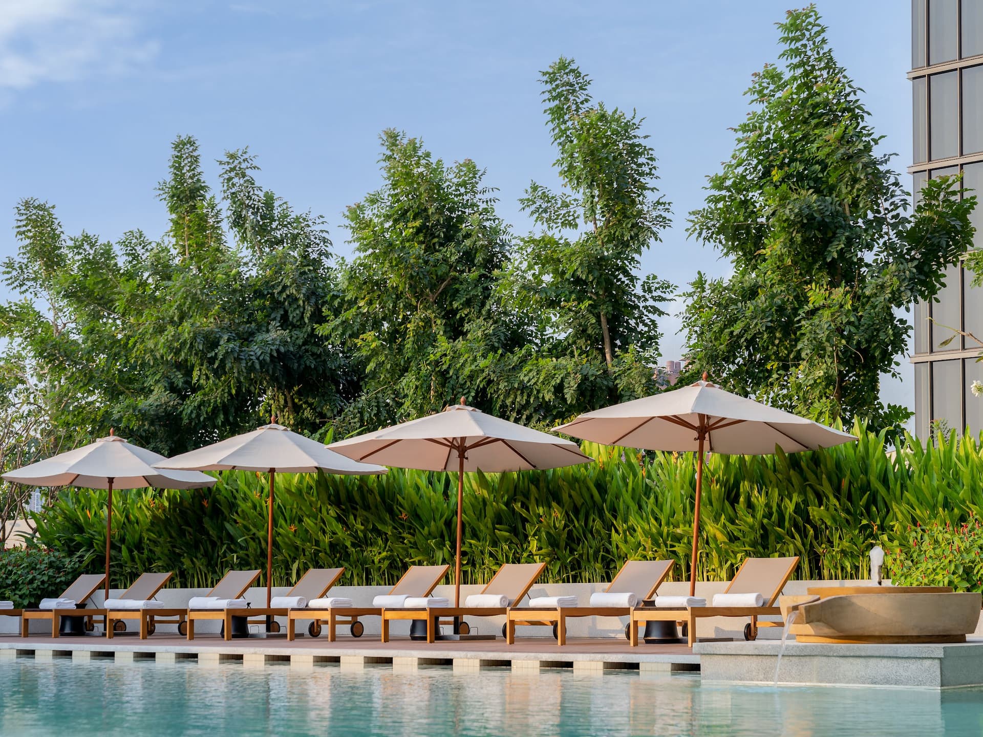 Hyatt Regency Phnom Penh Pool Seating