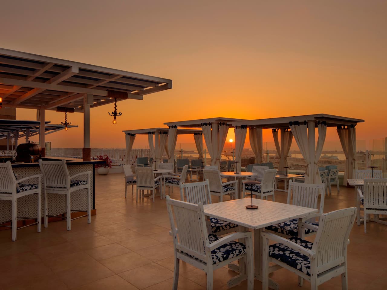 Helios | Greek Rooftop Lounge in Dubai 