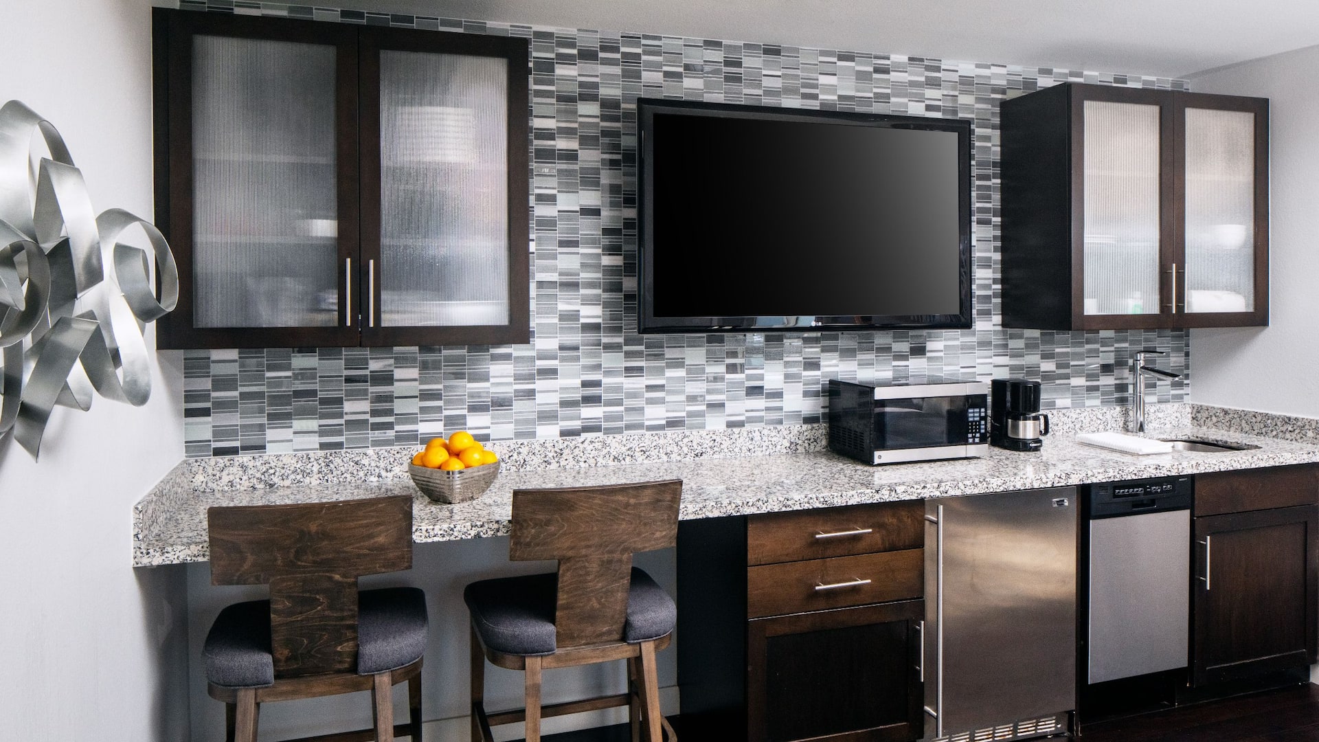 Hyatt House Charlotte/Center City Diamond Suite Kitchen