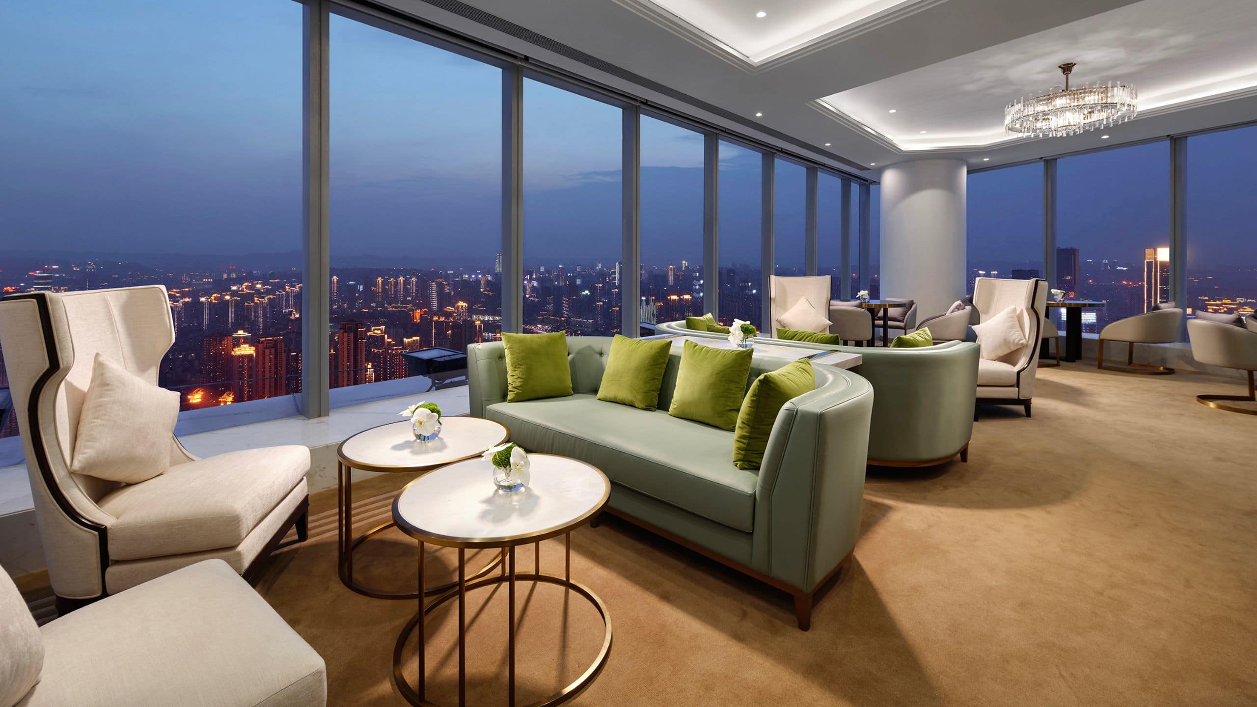The Lixury Hotel Club Lounge Night