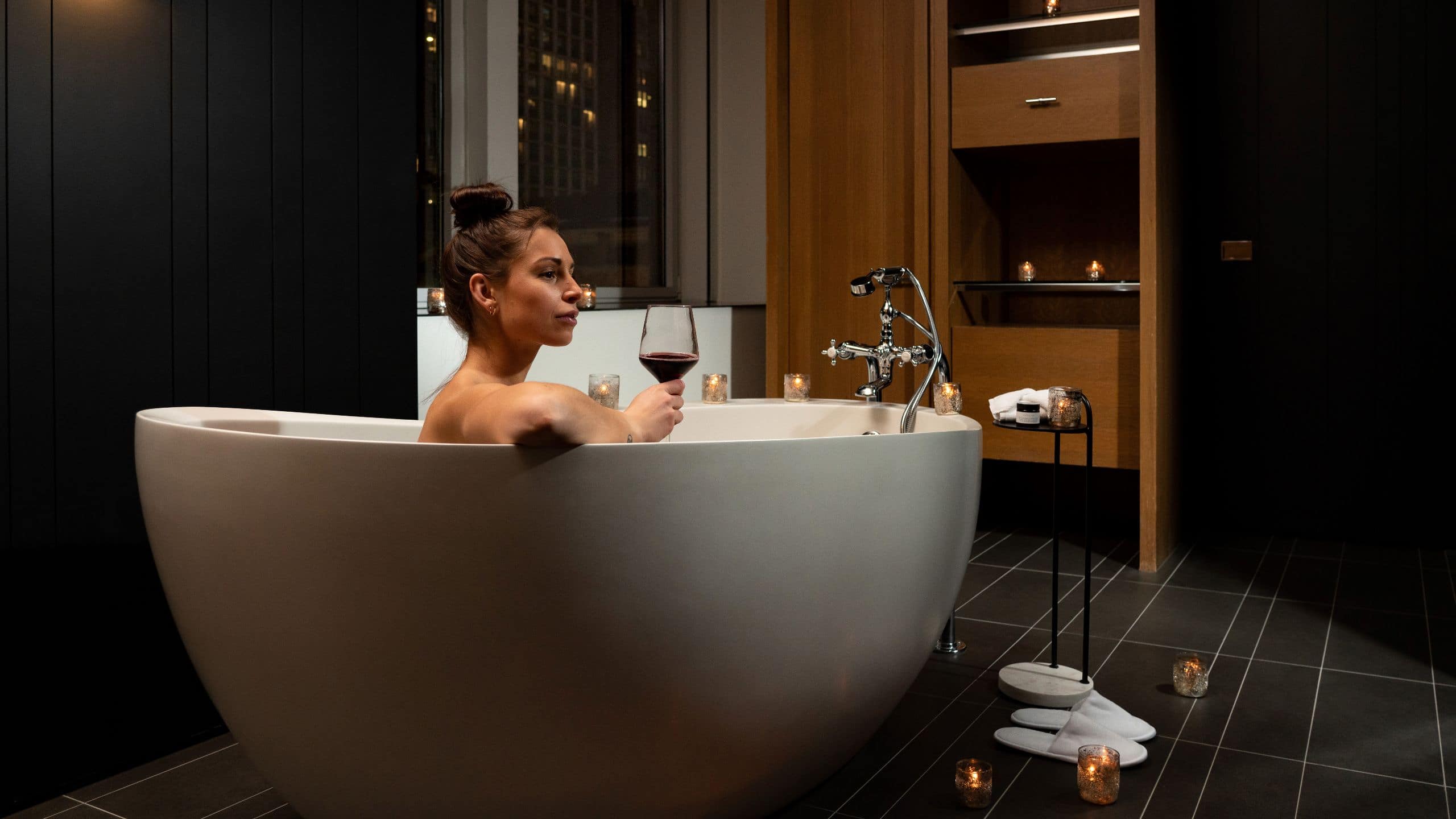 Andaz 5th Avenue Wellness Suite Bath Wine