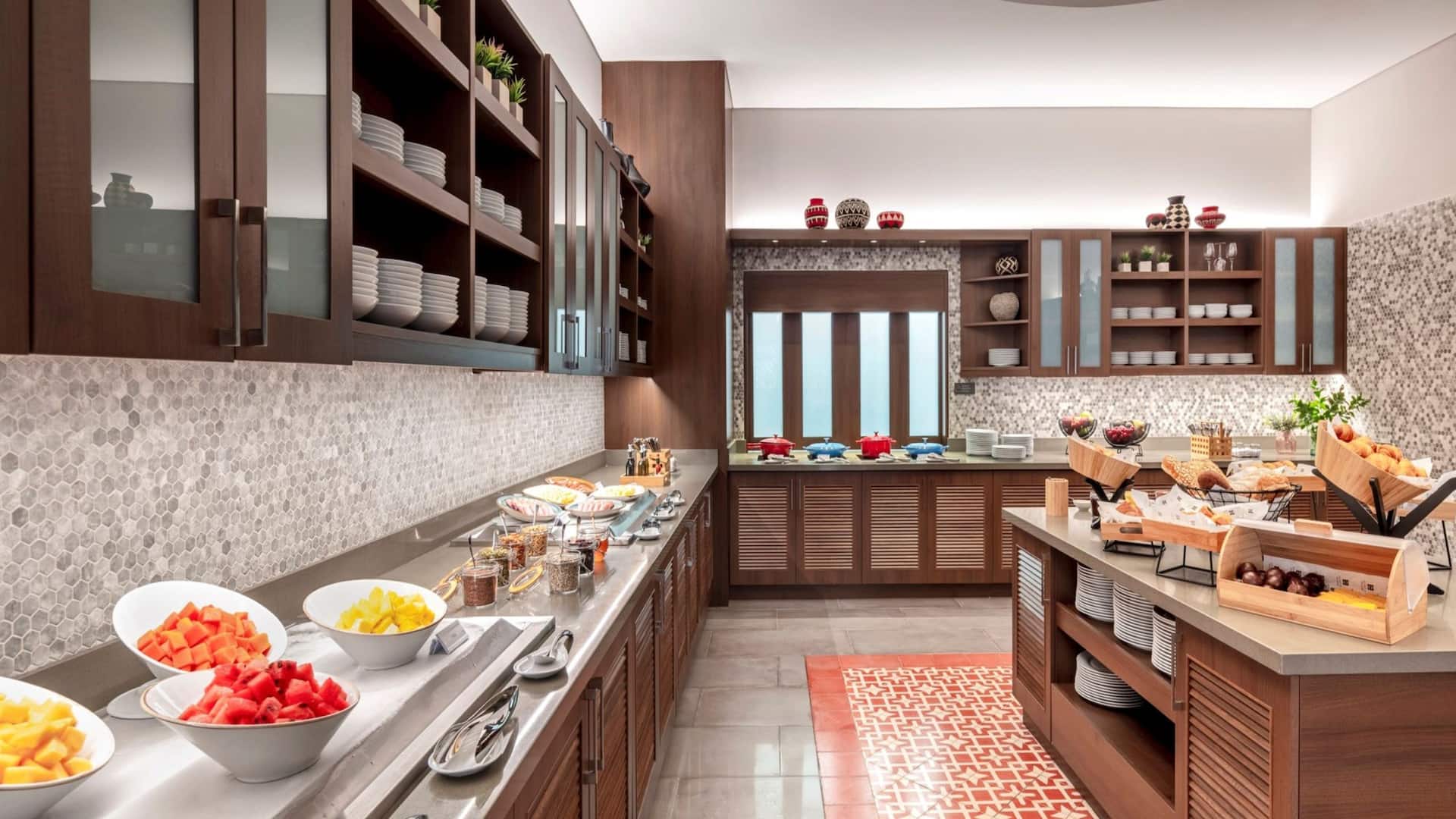 Hyatt Place Bogota / Convention Center Guest Kitchen