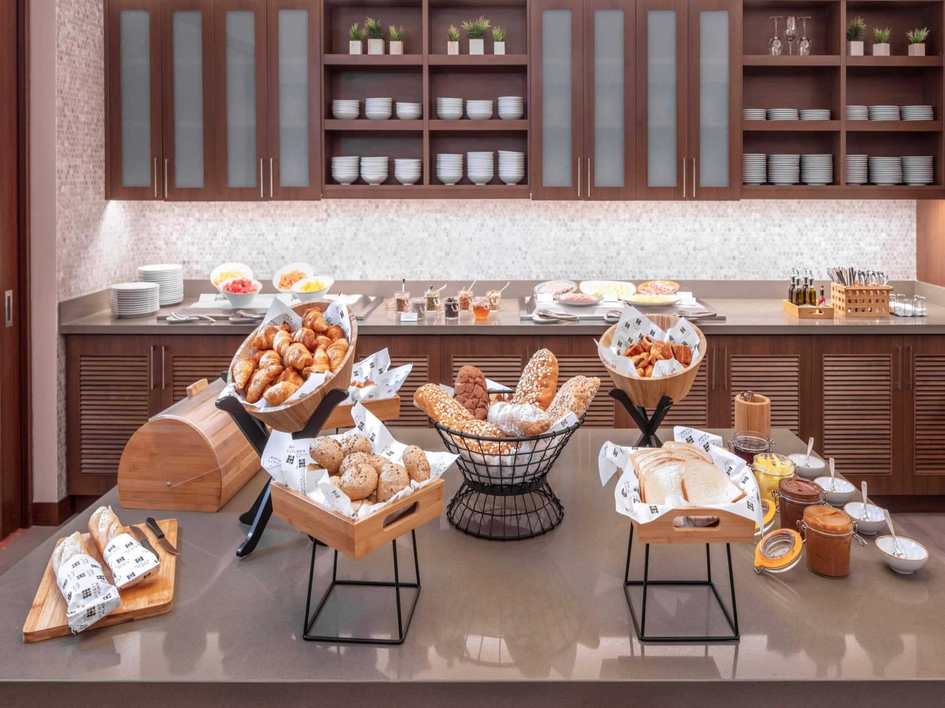 Hyatt Place Bogota / Convention Center Guest Kitchen