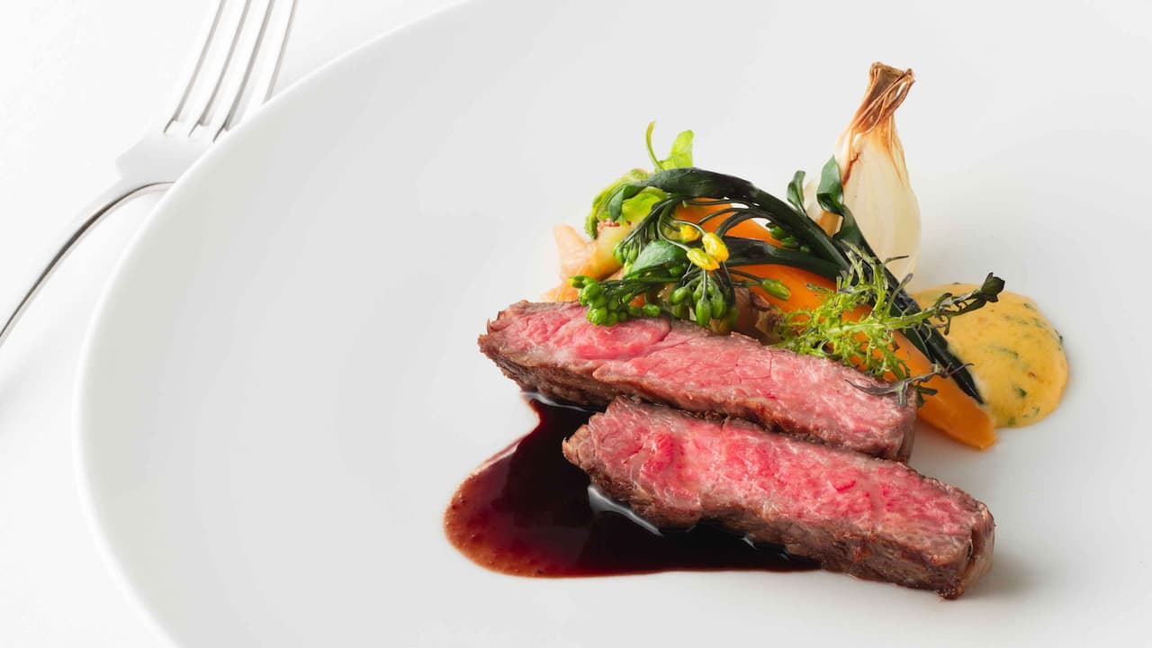 Hyatt Regency Hakone Resort & Spa| Dining Room Wagu Beef