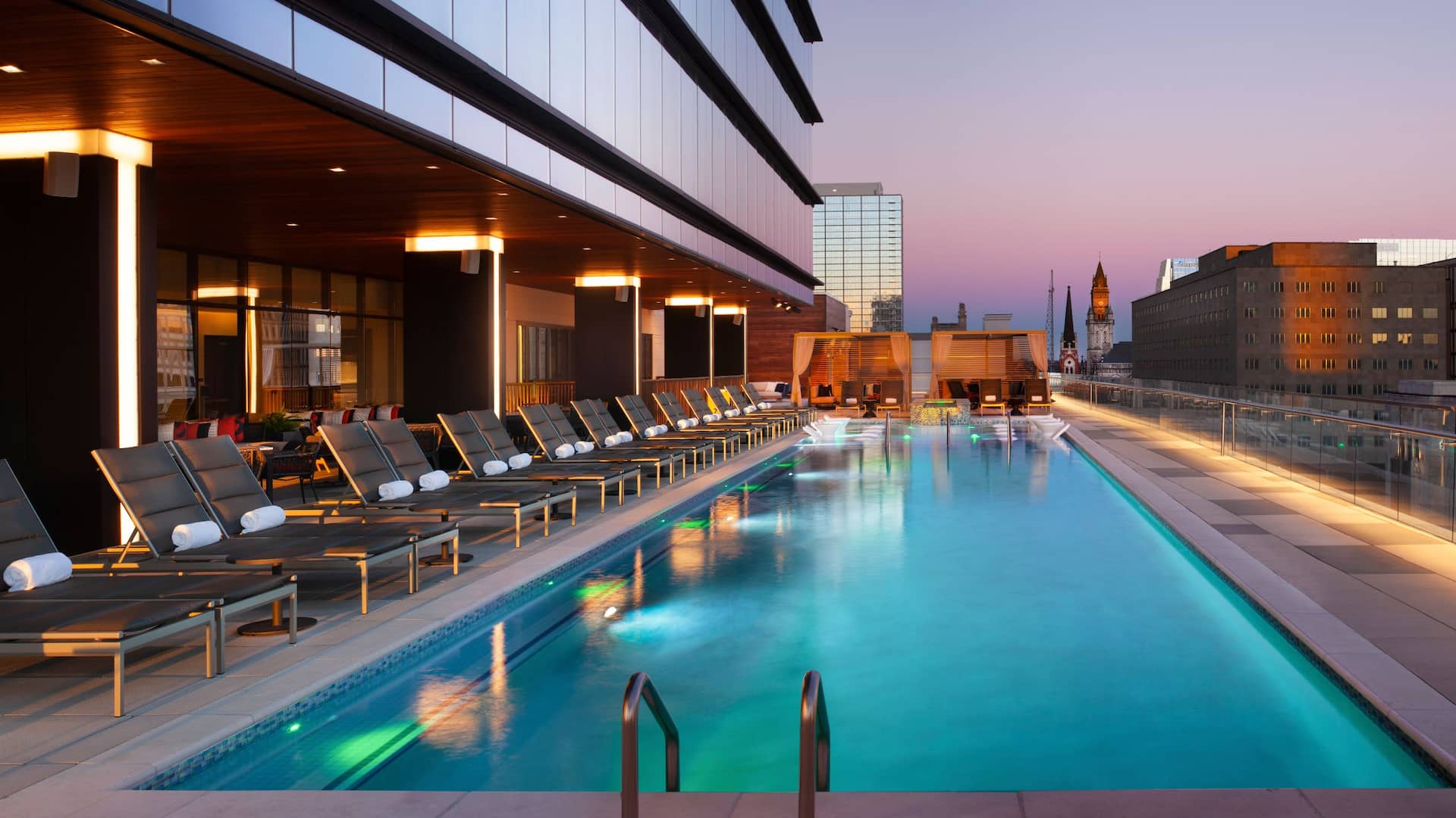 Grand Hyatt Nashville Swimming Pool
