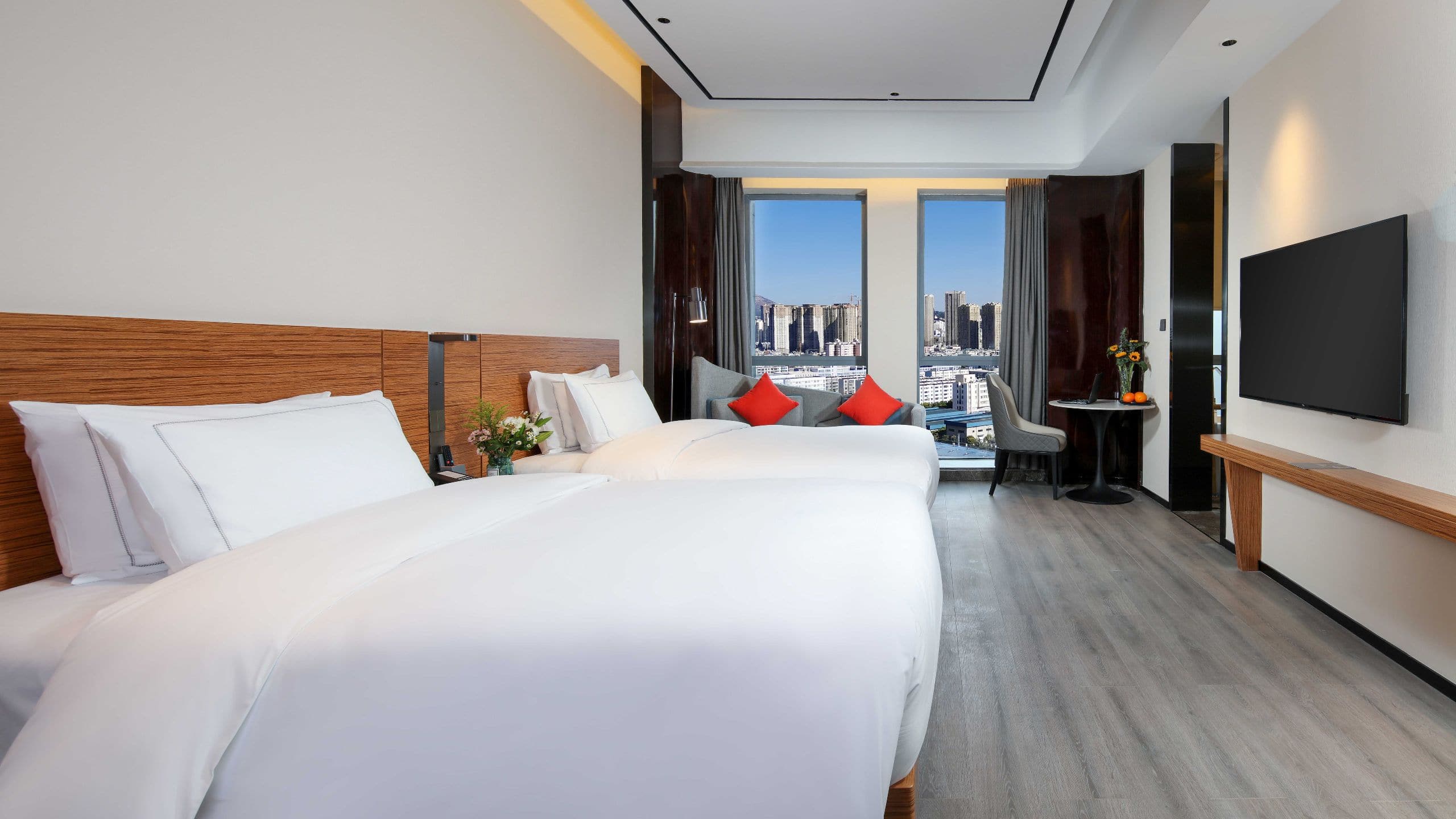UrCove Chengdu City Center Superior Twin Guestroom City View