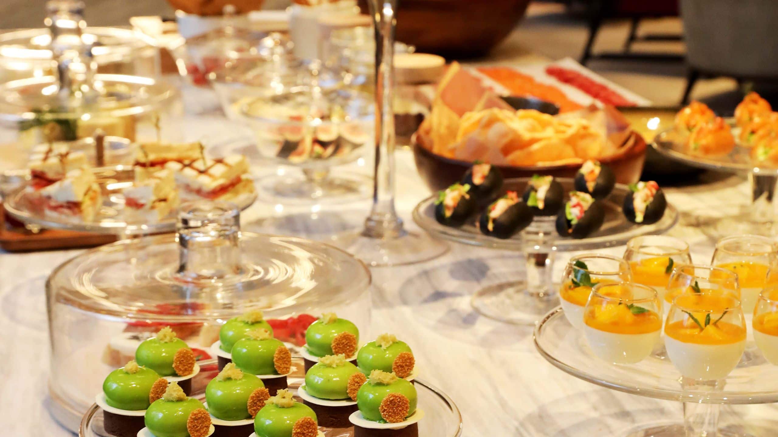 Park Hyatt Suzhou Wine and Social Display