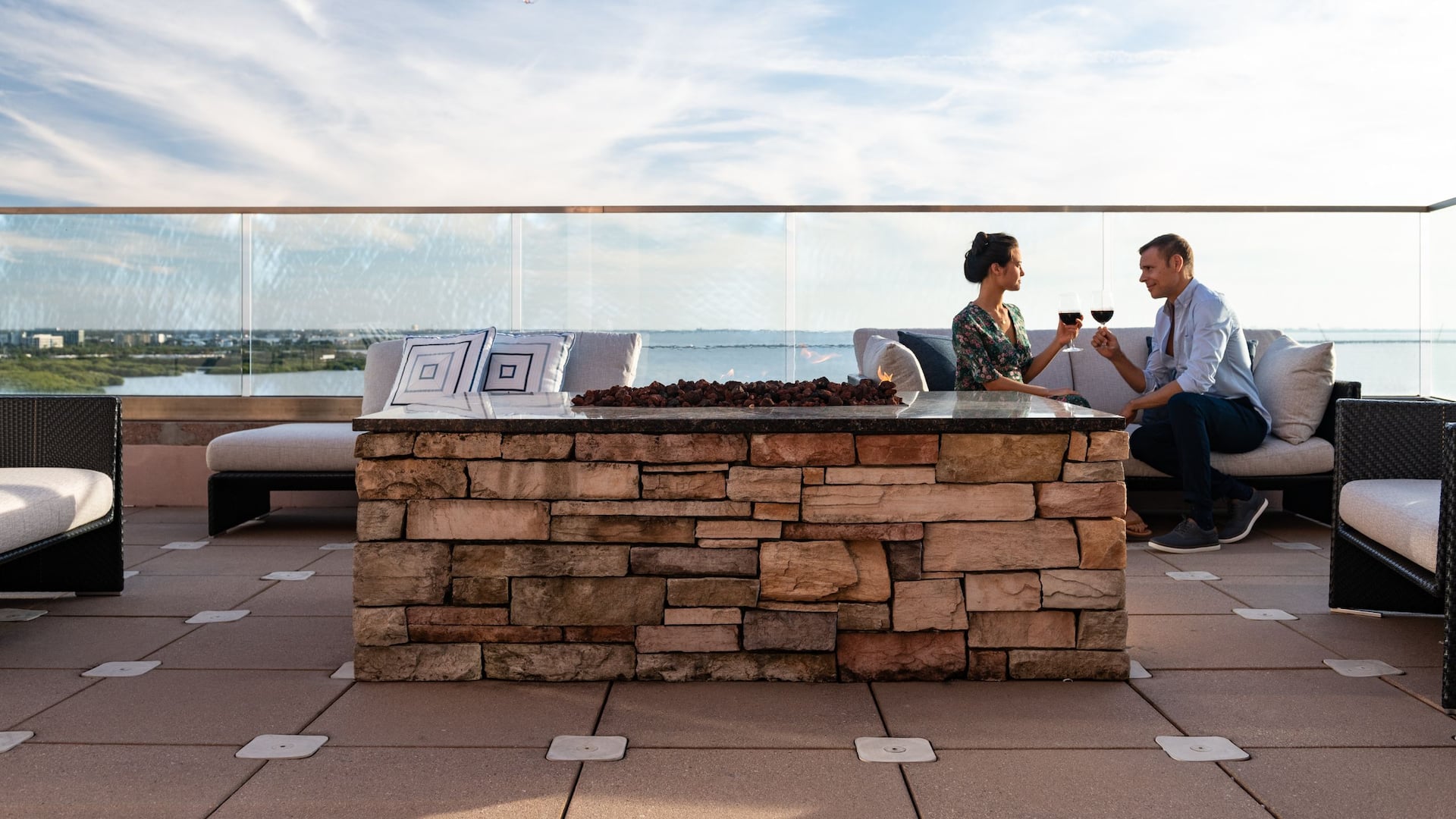 Grand Hyatt Tampa Bay Armanis Terrace Couple Cheers