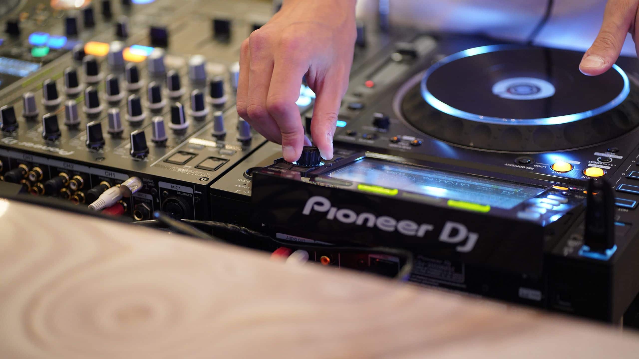 Andaz Seoul Gangnam Jogakbo DJ Music