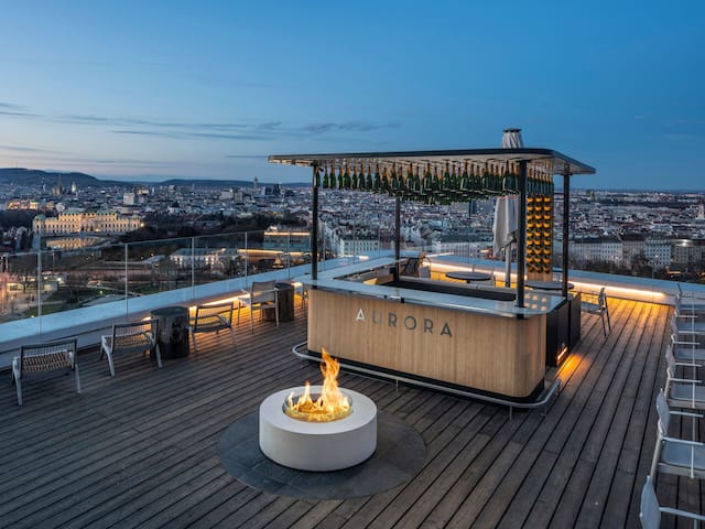 Aurora Rooftop Bar Night