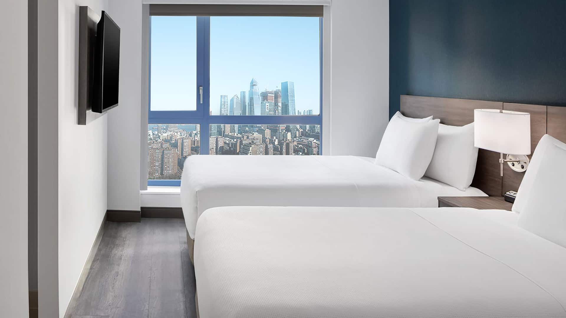 2 von 2 Hyatt Place New York / Chelsea Two Double Beds Hudson Yards