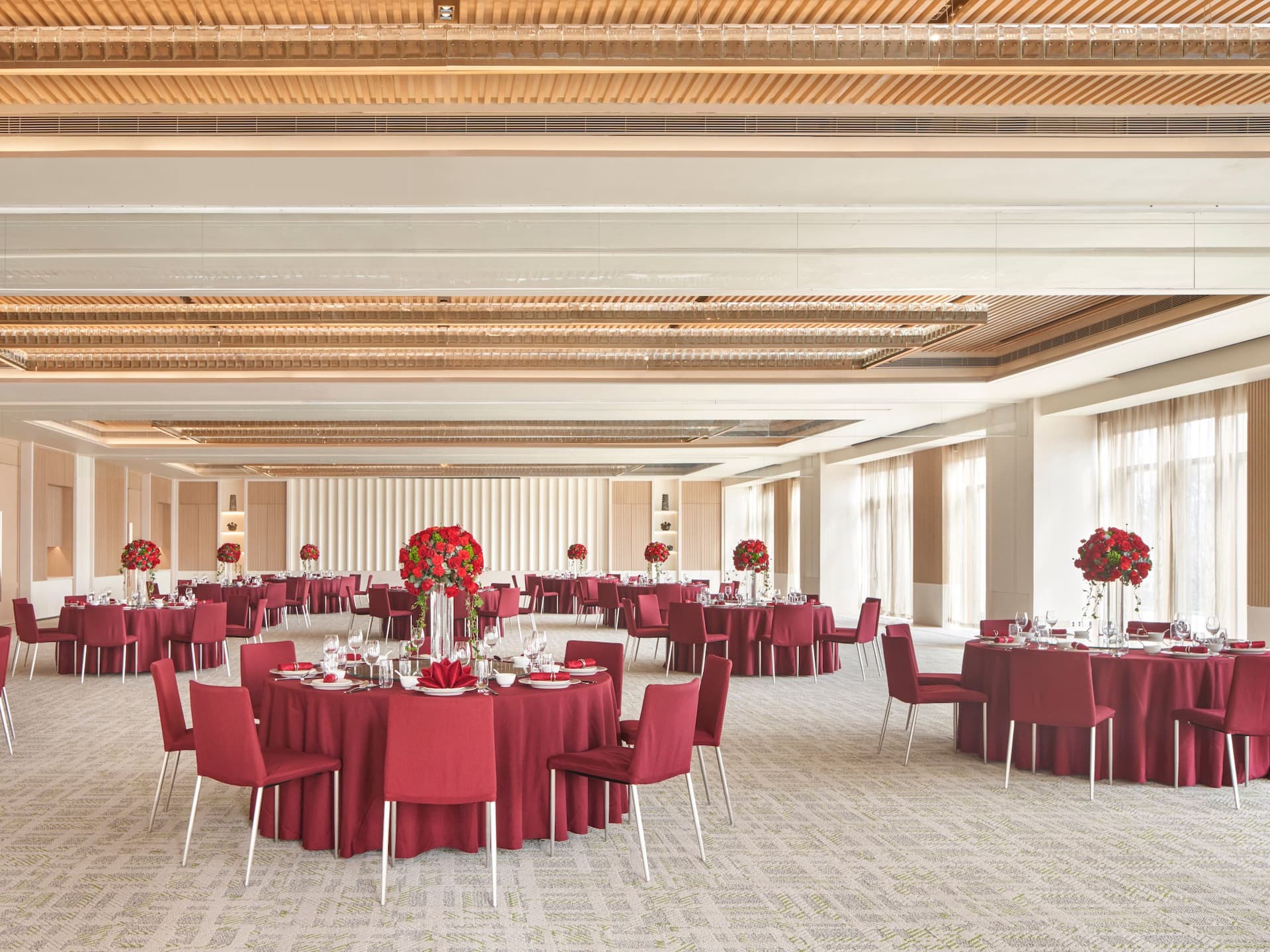 Hyatt Regency Ningbo Hangzhou Bay Salon Round Tables