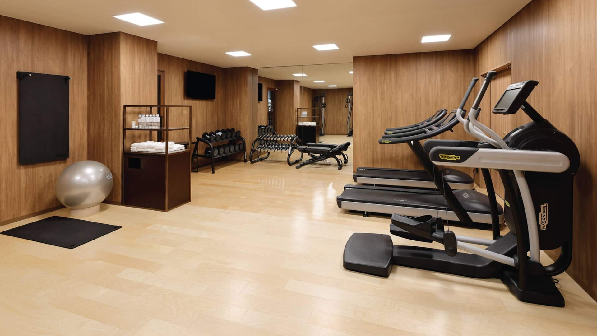 Hyatt Regency Tokyo Bay Fitness Center Layout