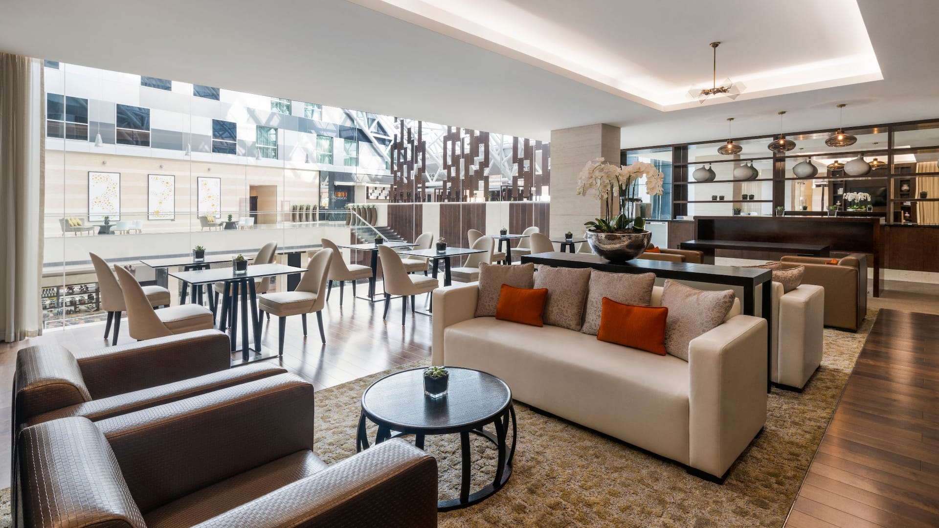 Hyatt Regency Oryx Doha Regency Club Seating